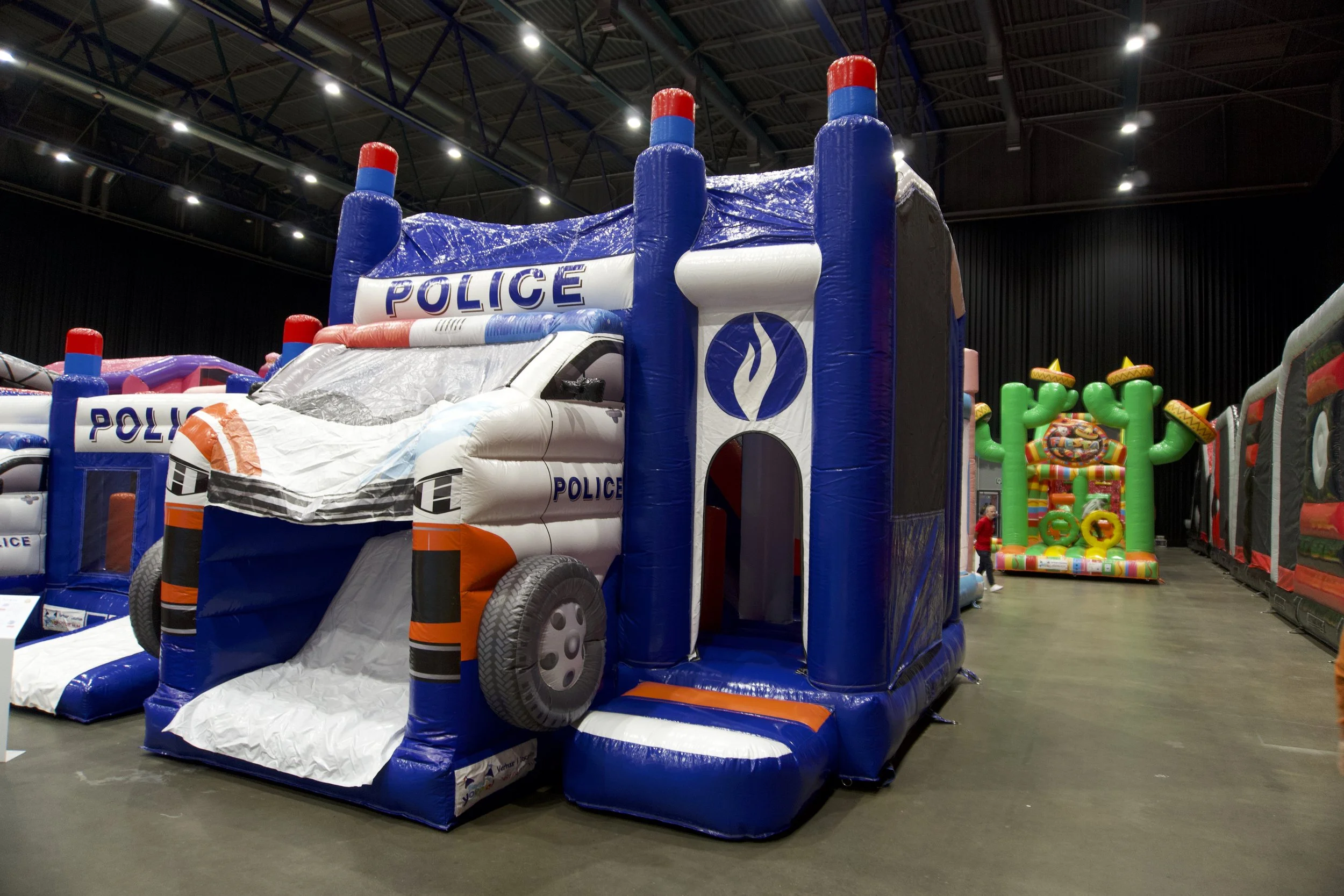 POLICE SLIDE