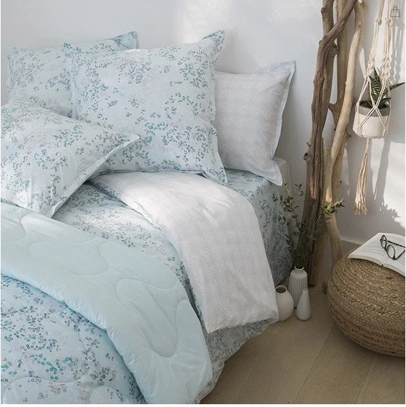 for Carré Blanc - France