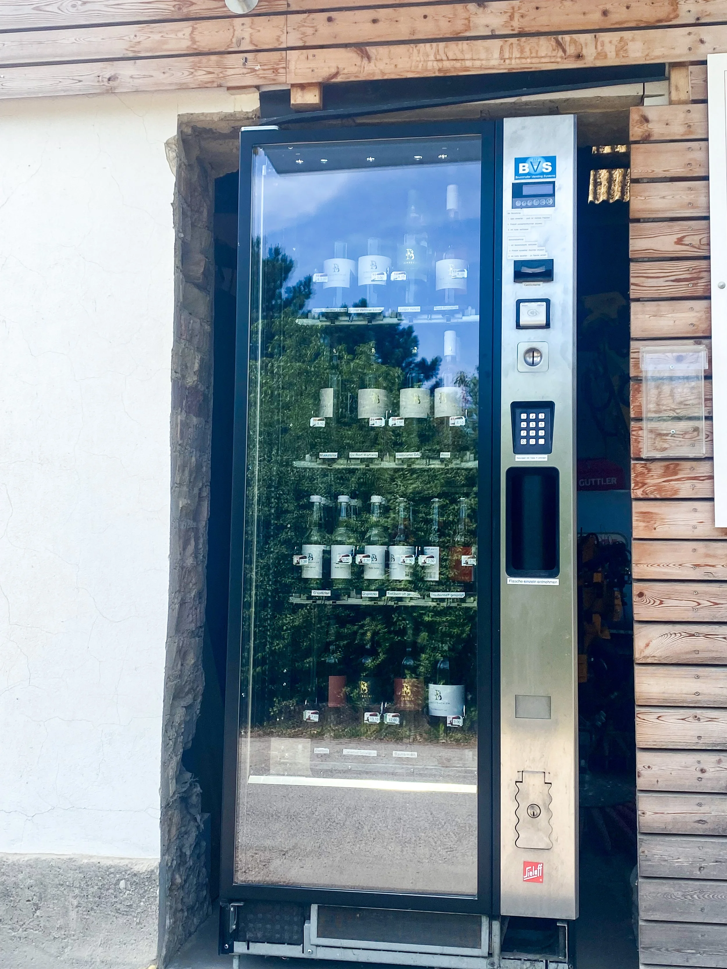 Ich wünsche mir mehr Weinautomaten.