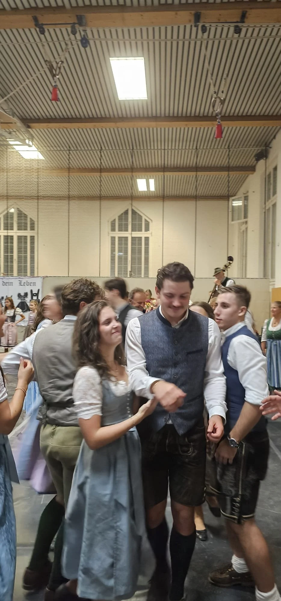 WhatsApp Image 2026-10-08 at 12.20.41 (4) - Kopie.jpeg