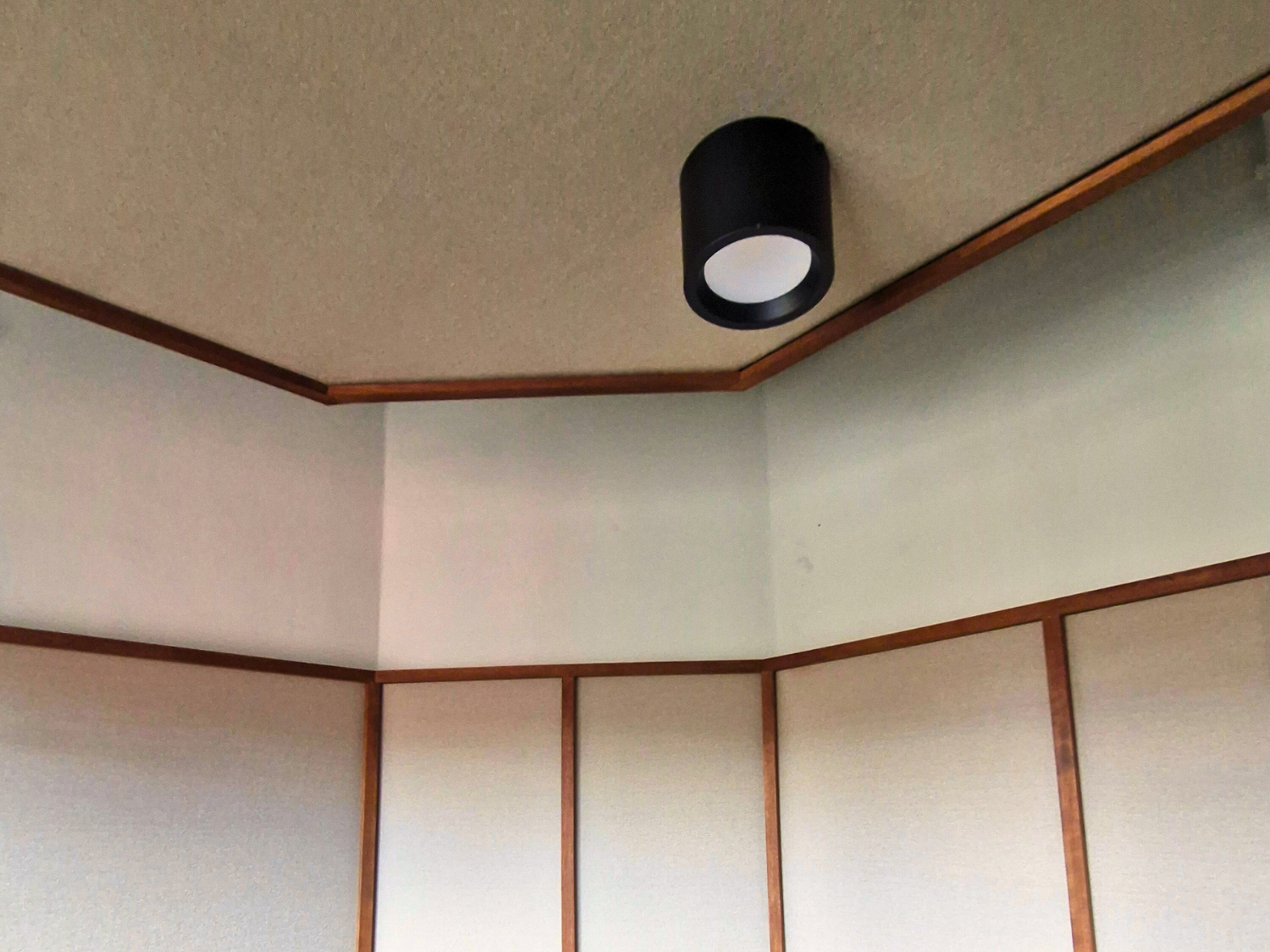 A&H POD CLOSE (UP).png