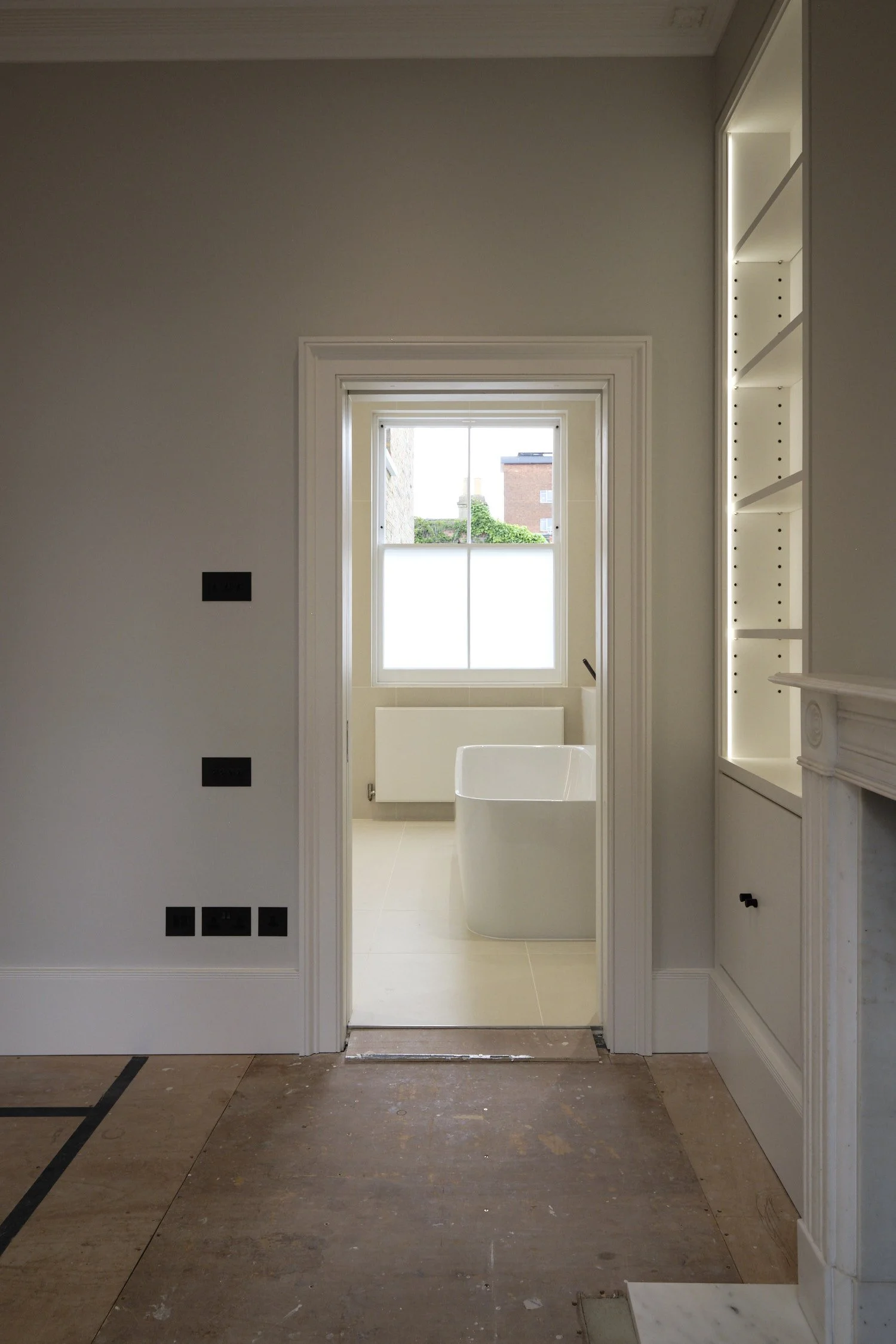 1610 Edwards Square 19-05-21 61-Web.jpg