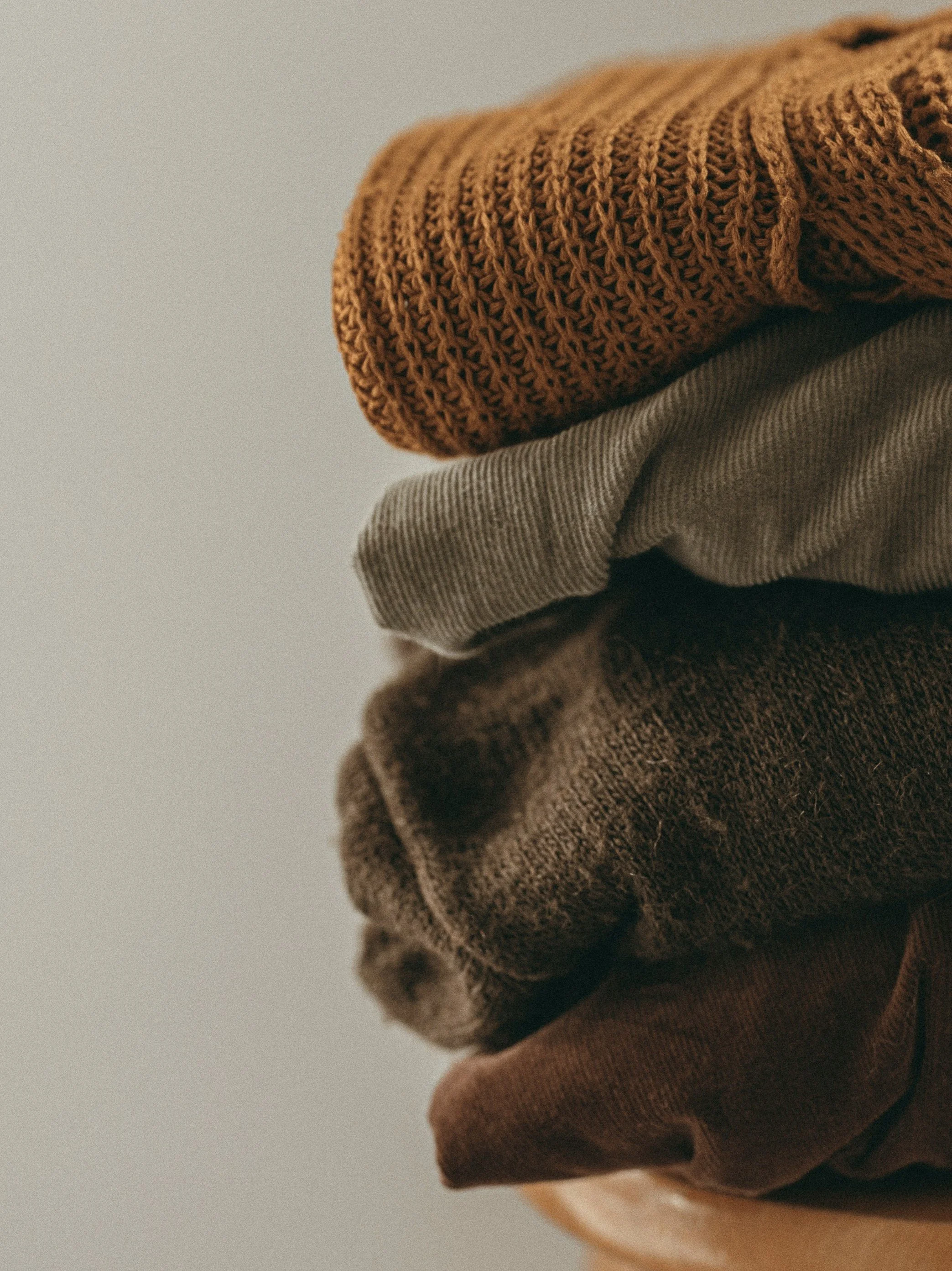 THE ULTIMATE CASHMERE CARE GUIDE