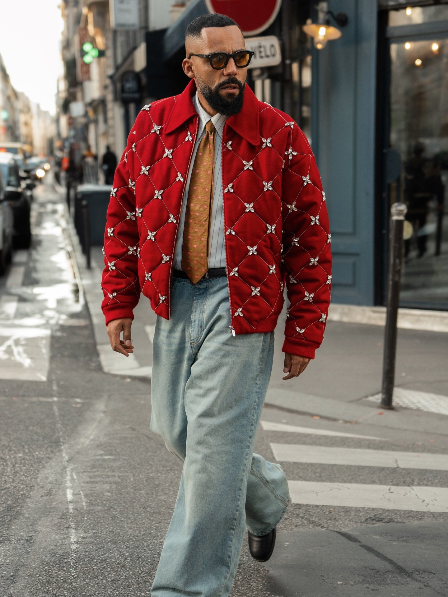 This @3paradis jacket has been living rent-free in my head for a long time. So wearing it on day two of Paris Fashion Week felt extra special. Headed to the 15th arrondissement for the #3paradis FW26 show, staged outdoors (which, honestly, takes some
