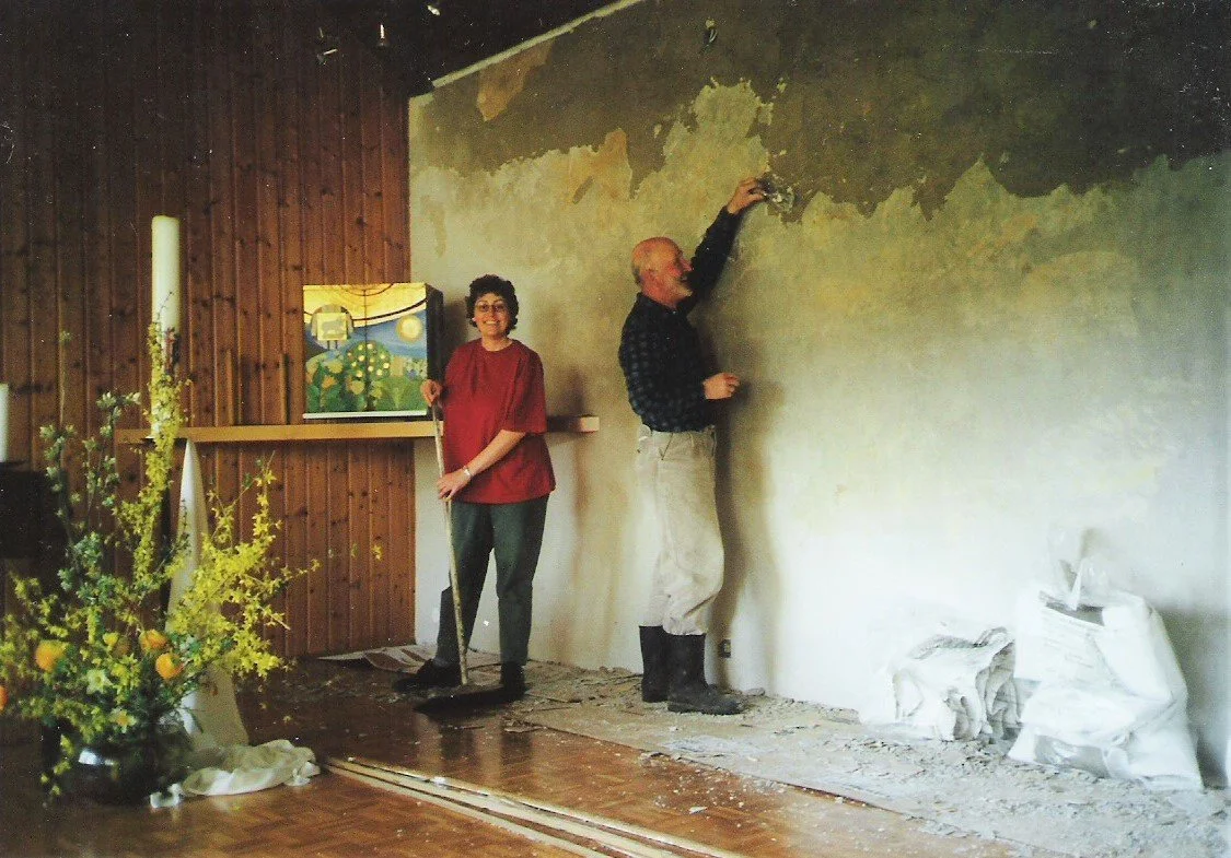 1 Peter 2006Kapellenwand.jpg