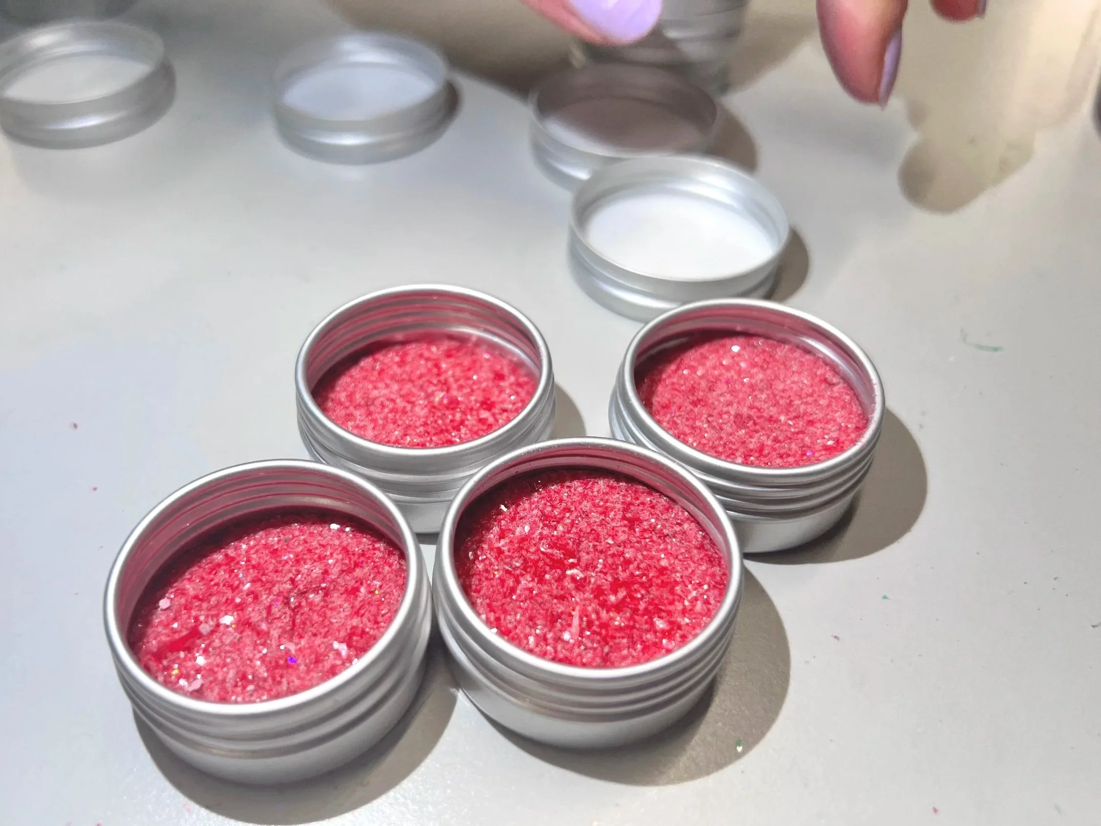 Seaweed glitter and holographs (Dutch Design Week '25)