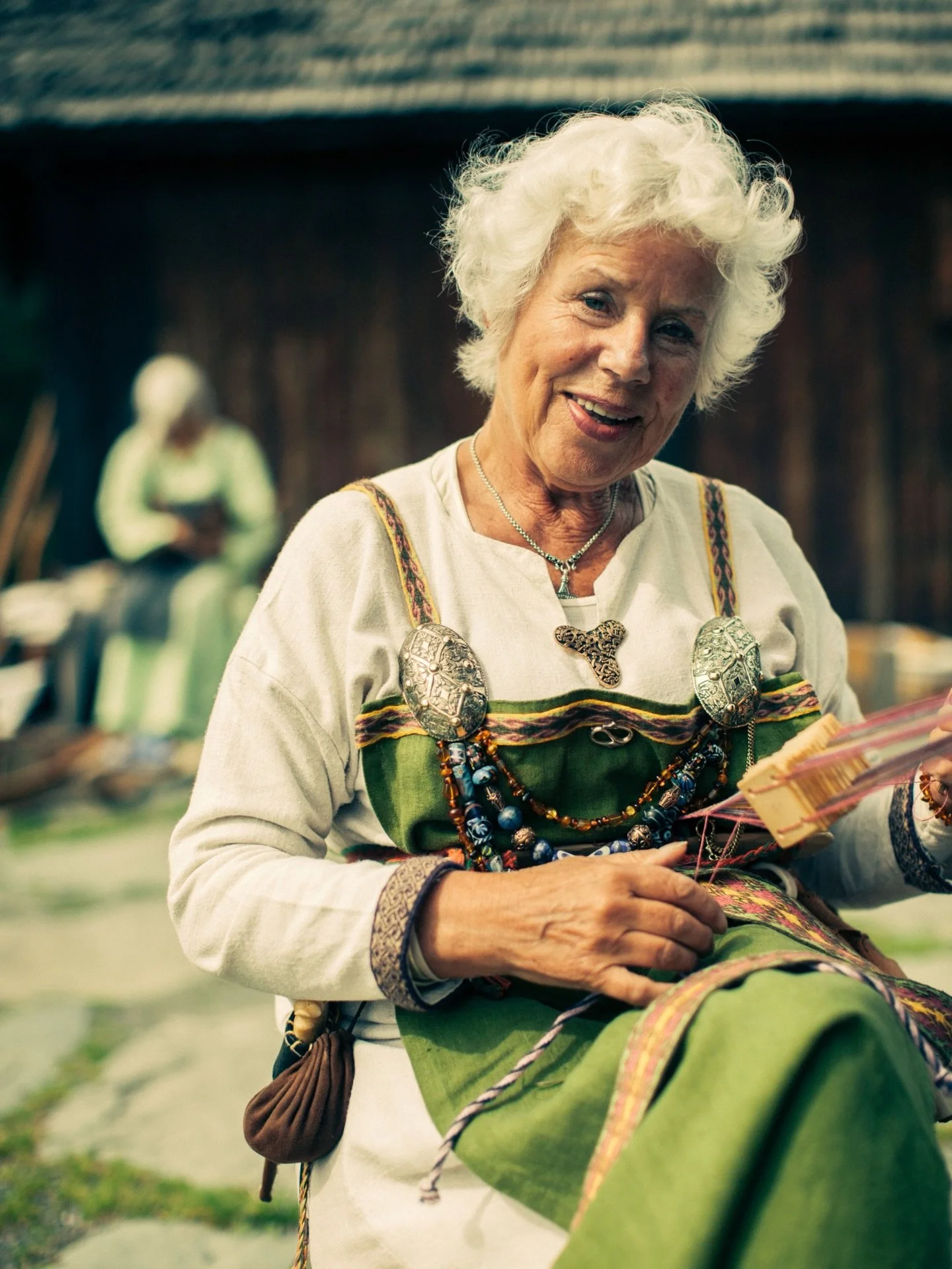 Did you know that women had a more prominent position in Viking society than anywhere else in Europe? 🗺️ Nordic society and politics still have roots that go back to this time; democracy and the position of women are among them💪🏽 Today, on Interna