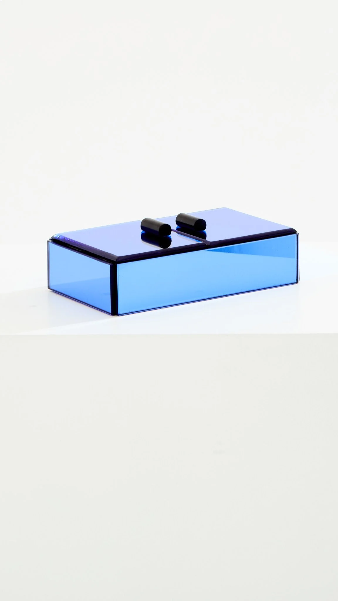 Boîte Bleue_00001.jpg