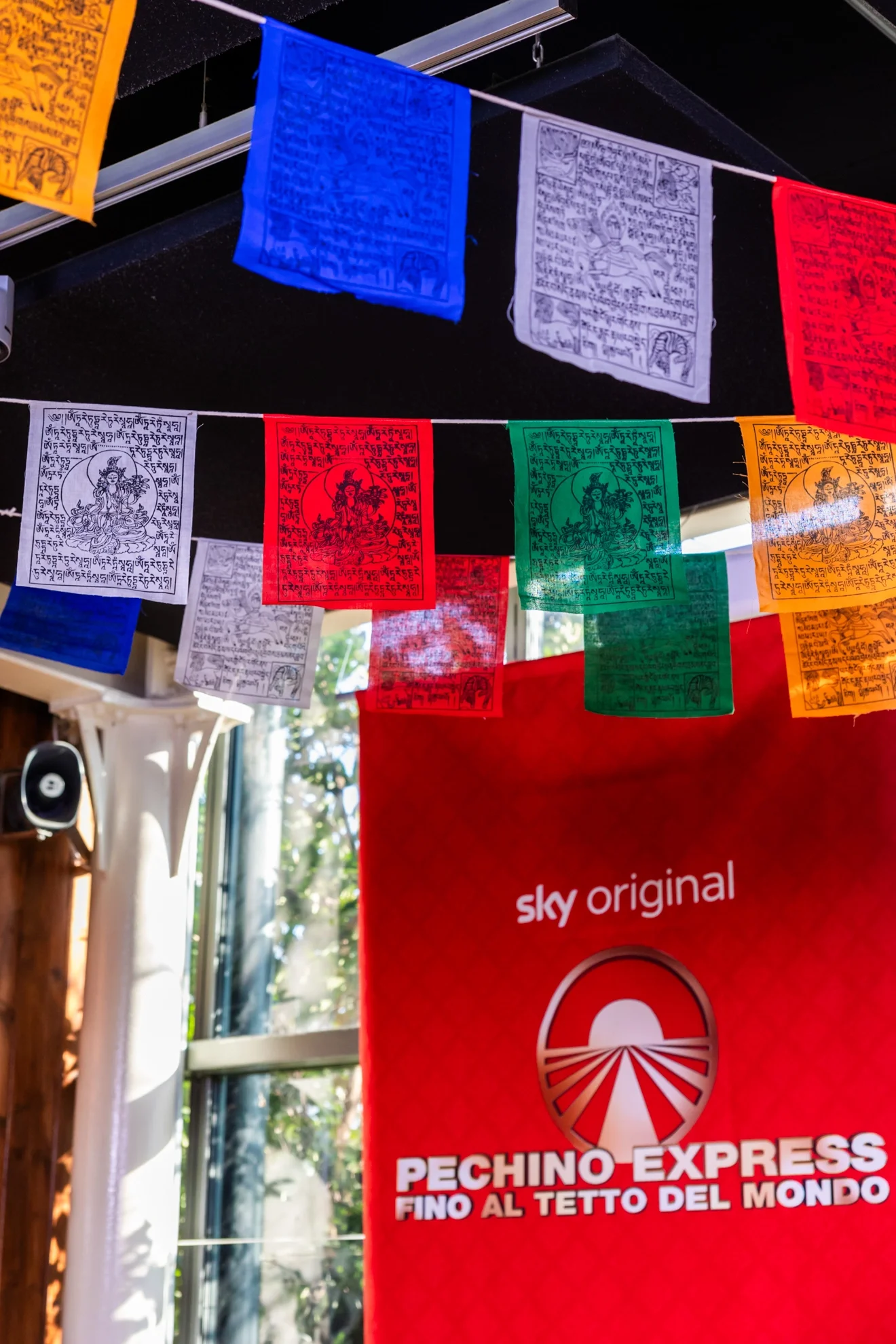 Pechino Express Hostel set design