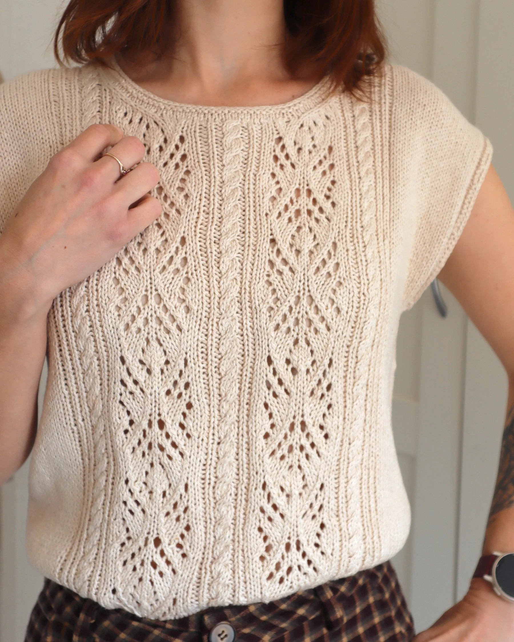 The Anabelle Top pattern is nearly done! ✨

That means the 𝗰𝗮𝗹𝗹 𝗳𝗼𝗿 𝘁𝗲𝘀𝘁 𝗸𝗻𝗶𝘁𝘁𝗲𝗿𝘀 is just around the corner!

Sign up to my newsletter to be the first to get notified - 𝘭𝘪𝘯𝘬 𝘪𝘯 𝘣𝘪𝘰

#anabelletop #summerknit #summerknitting