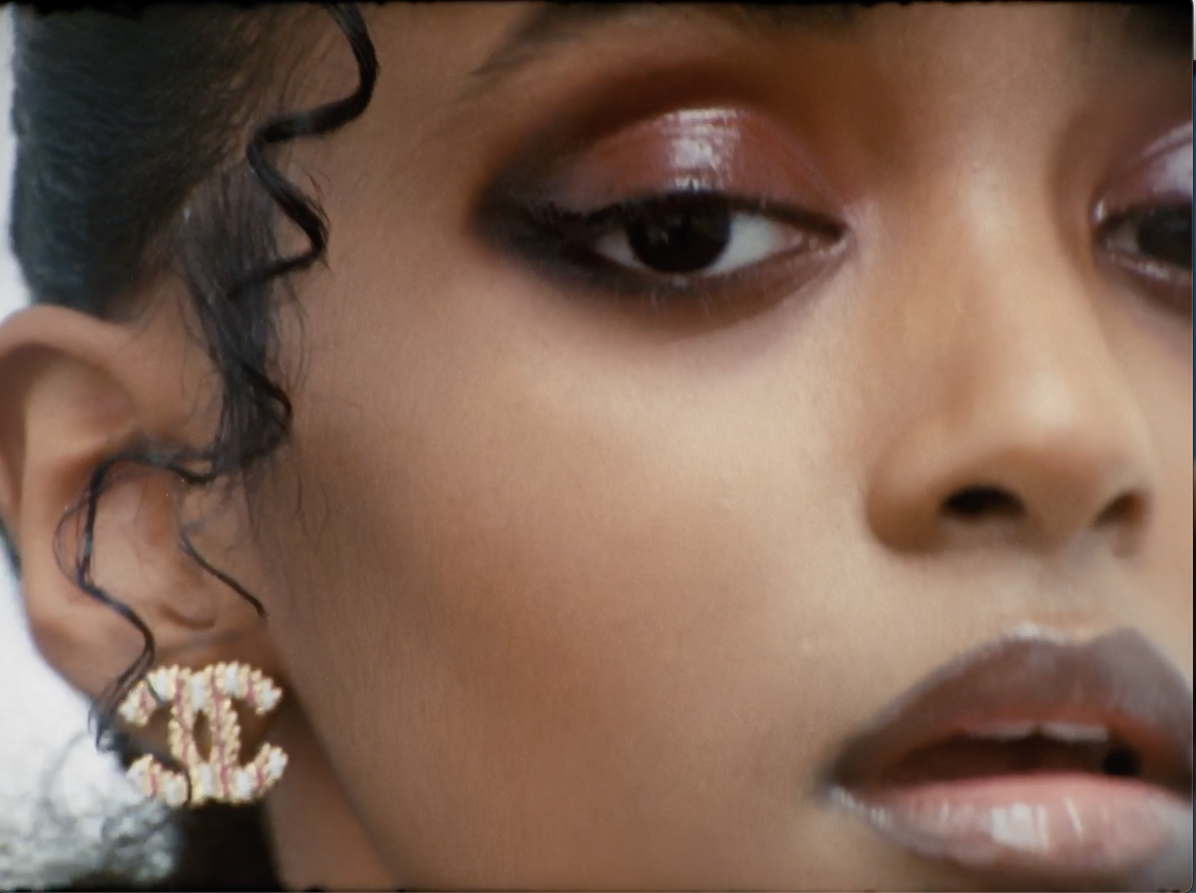 Love Want - Chanel Les Comettes Beauty Editorial