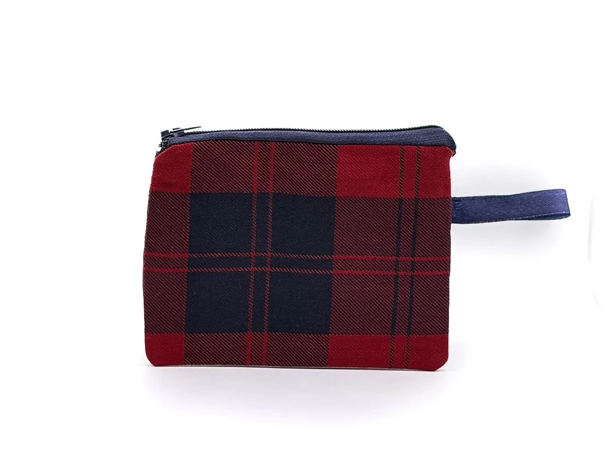 Small Zipper Purse/ Wallet