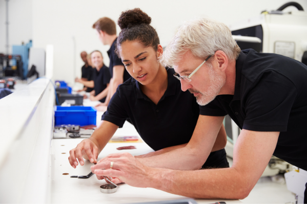 Students participating in academic apprenticeship session