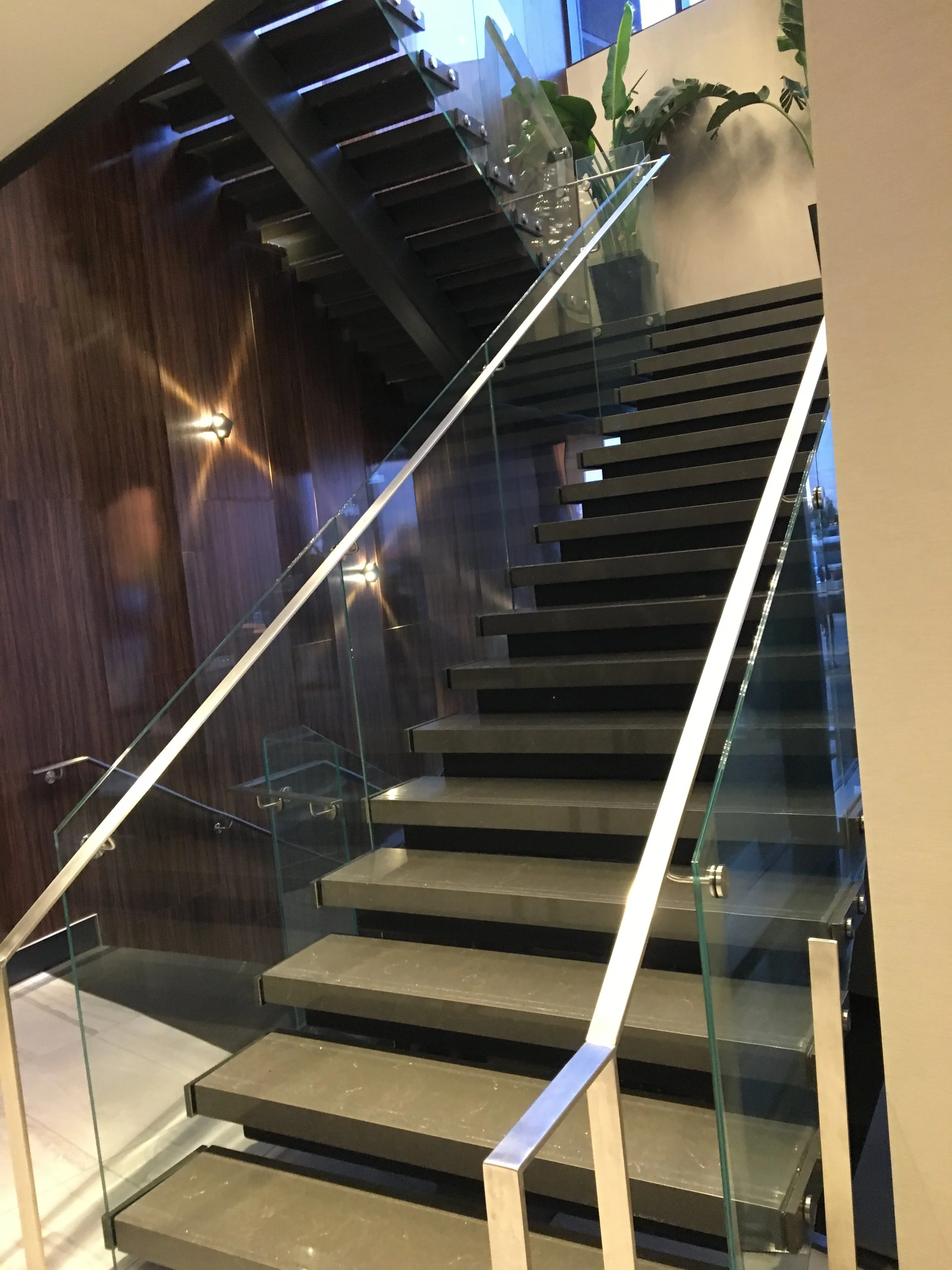 Feature Stair1.JPG