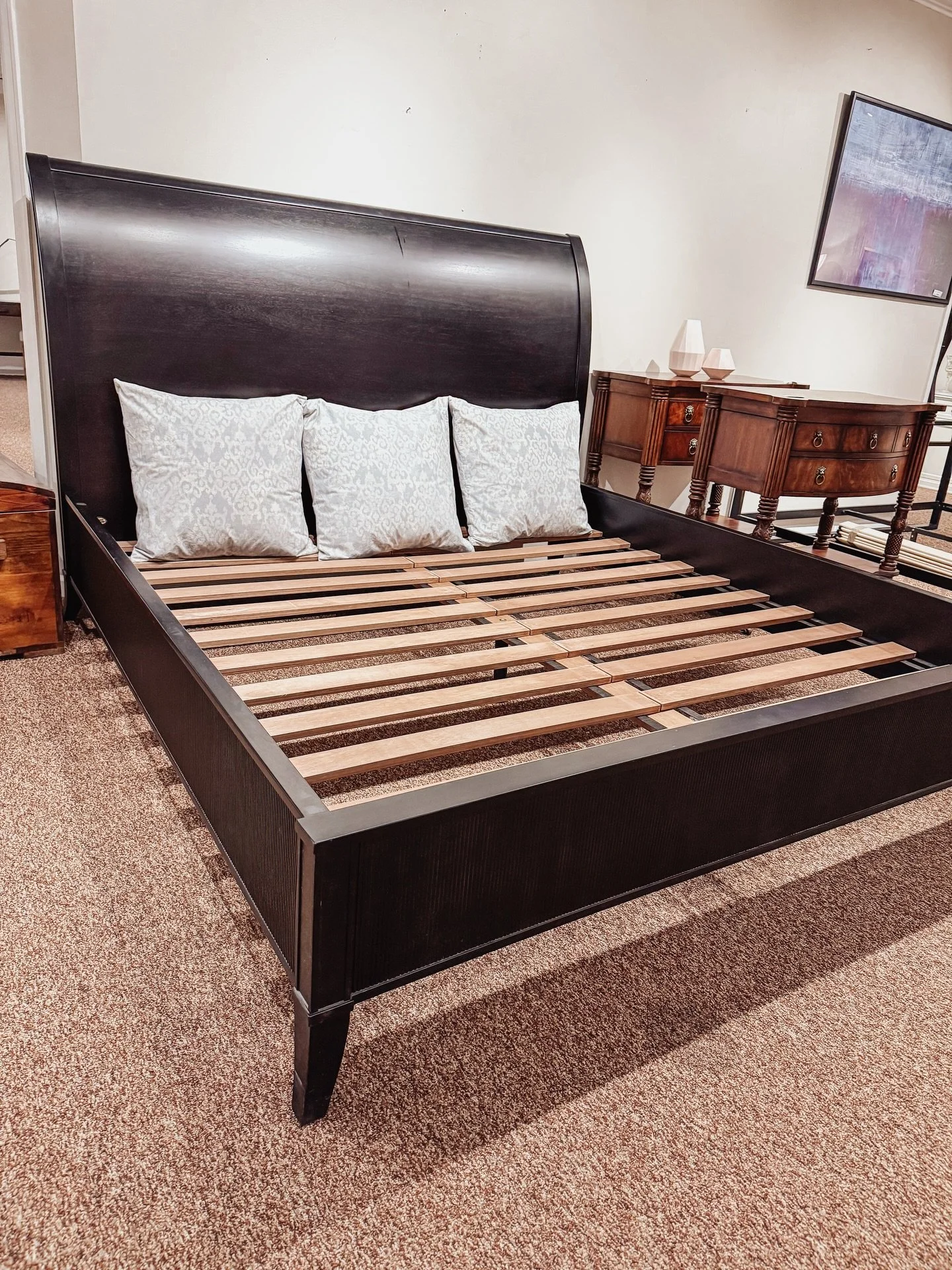 Just a few of the beauties that hit our floor 👏 and let&rsquo;s just say&hellip; they won&rsquo;t be here long.

We&rsquo;ve been turning inventory FAST and these are only a few of the incredible pieces that just arrived. If something catches your e