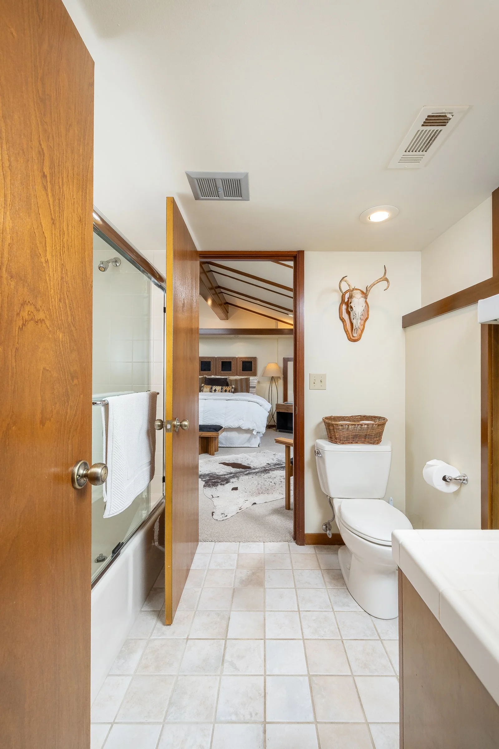 Raheen_interior (4 of 57).jpg