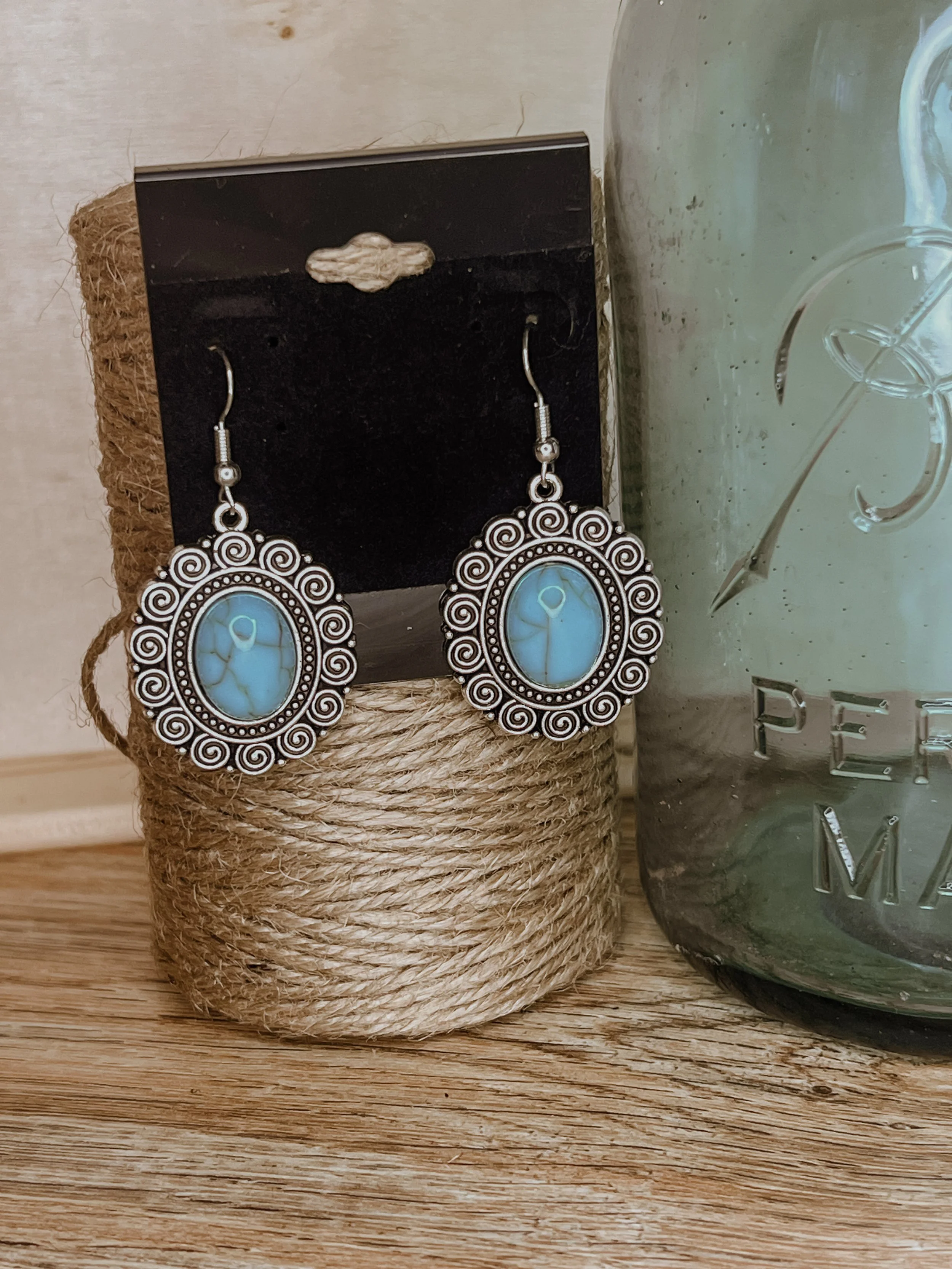 Western Fashion Oval Like Earrings