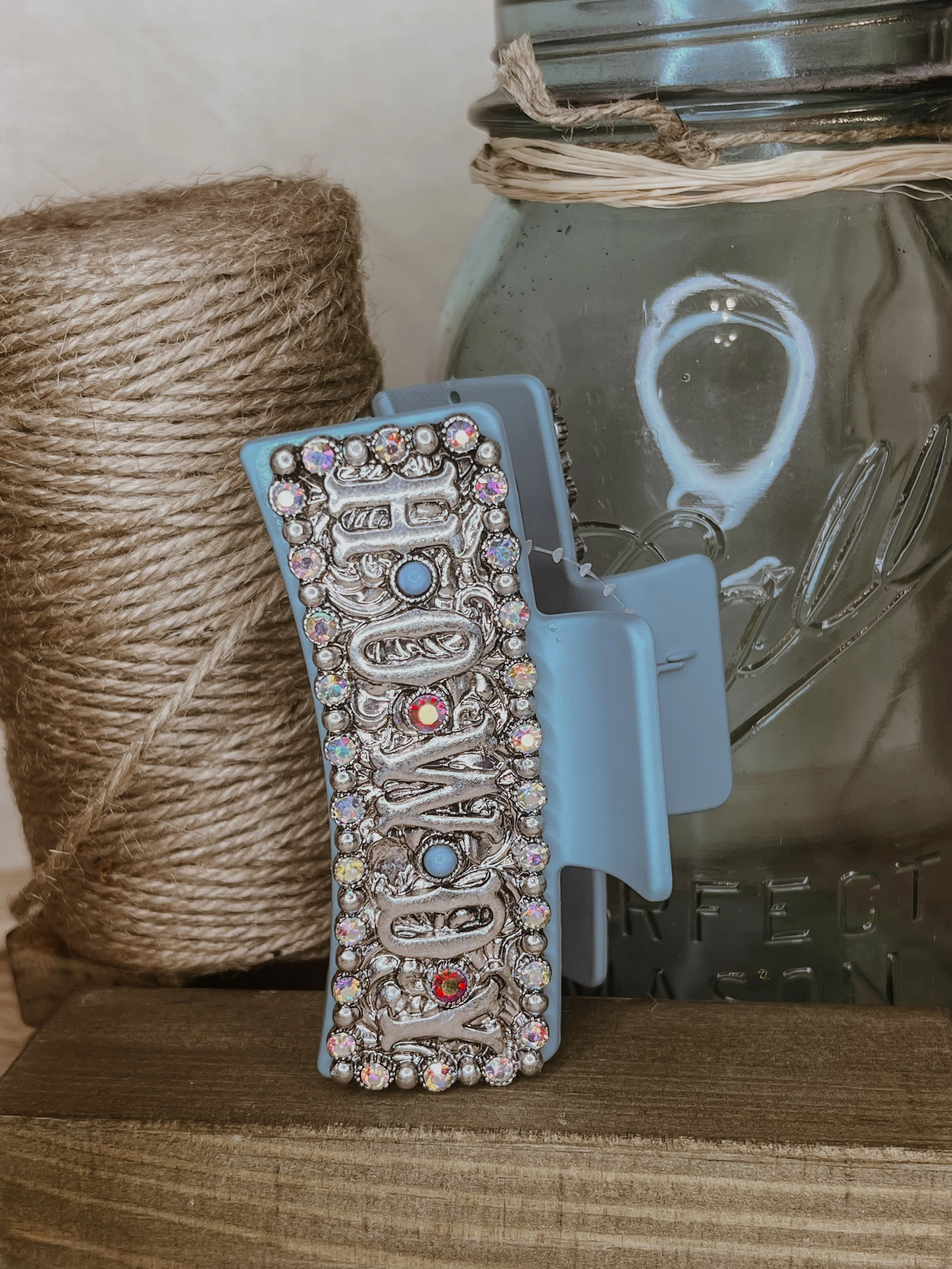 HOWDY Bling Hair Clip