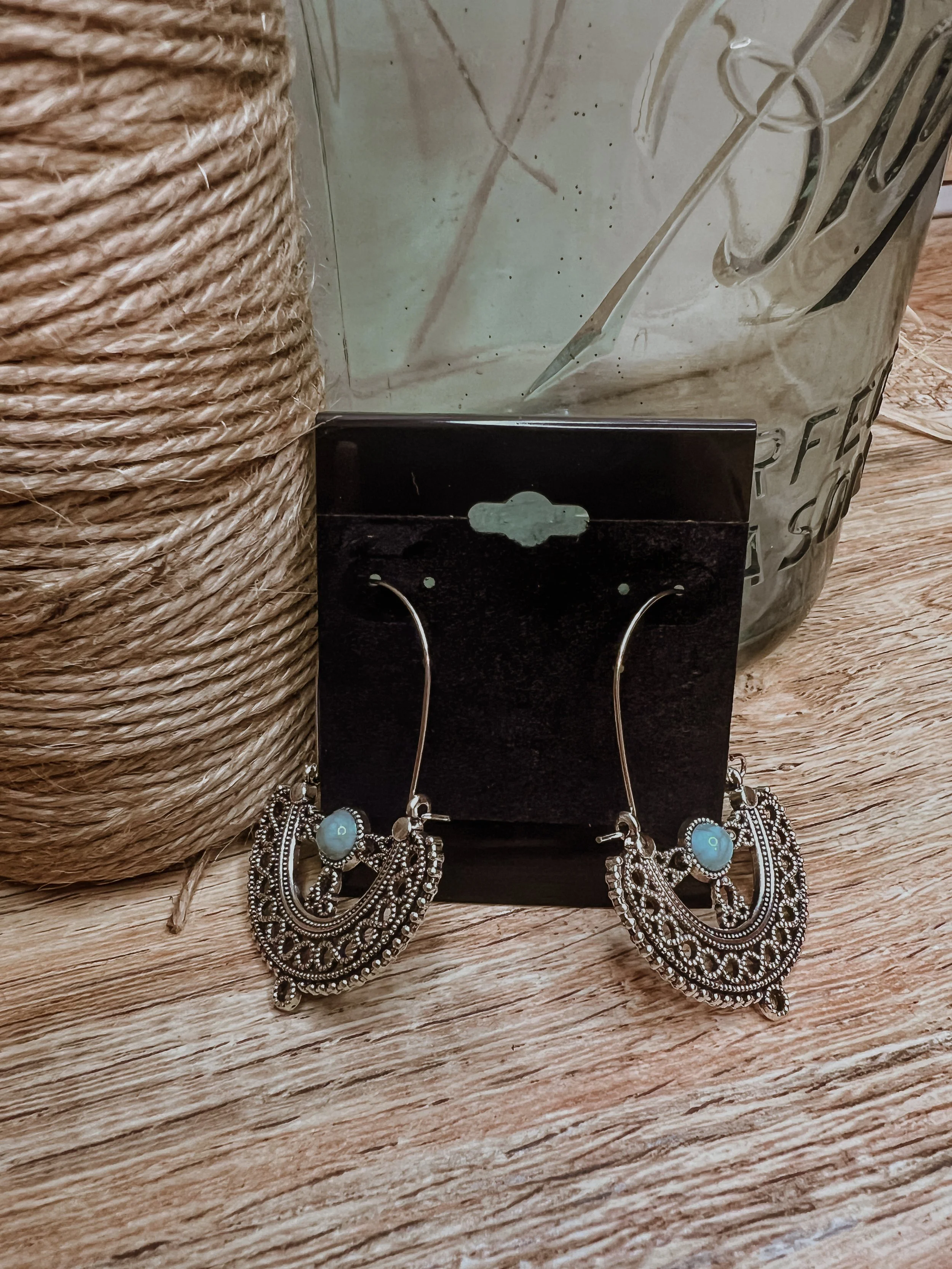 Western Fashion Full Clasp Earrings