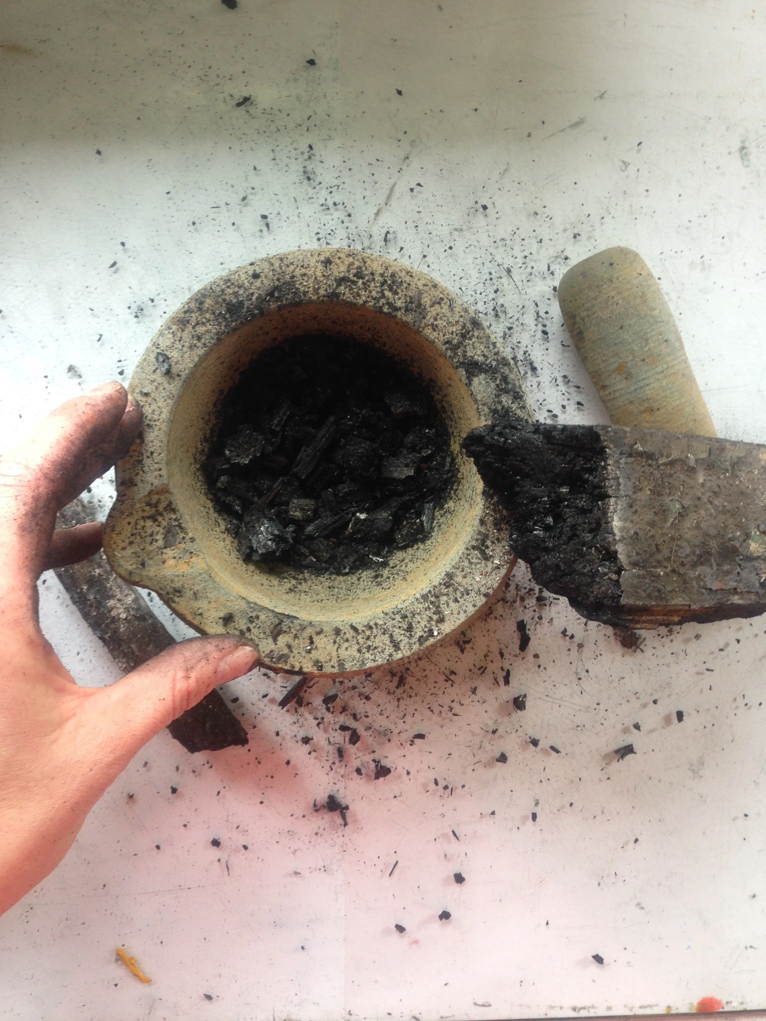 Griding fire charcoal