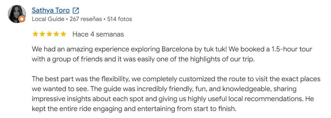 Customer review of a tour guide in Barcelona, praising the flexibility, knowledge, and friendliness of the guide, with a 5-star rating.