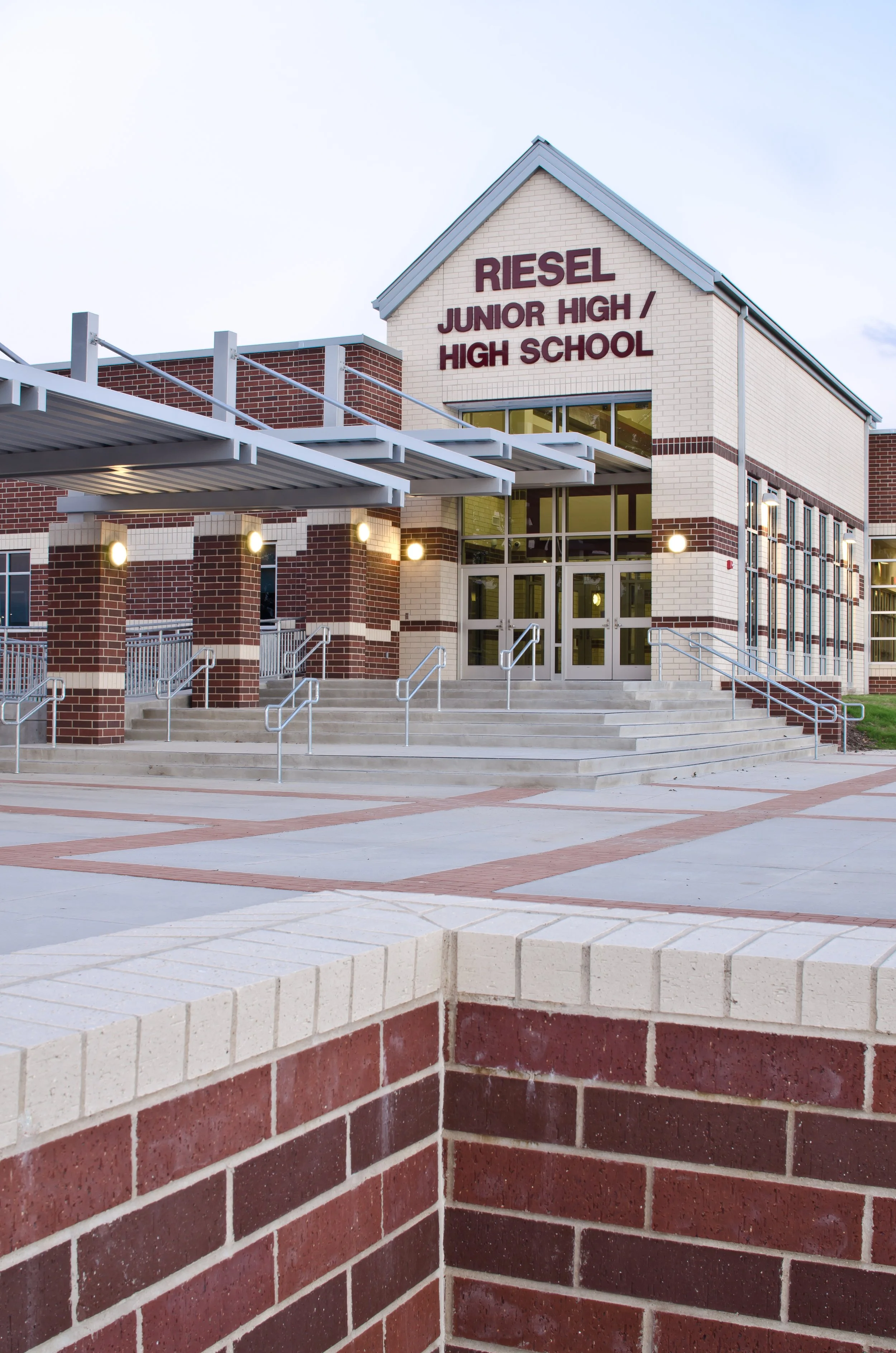 Riesel High School