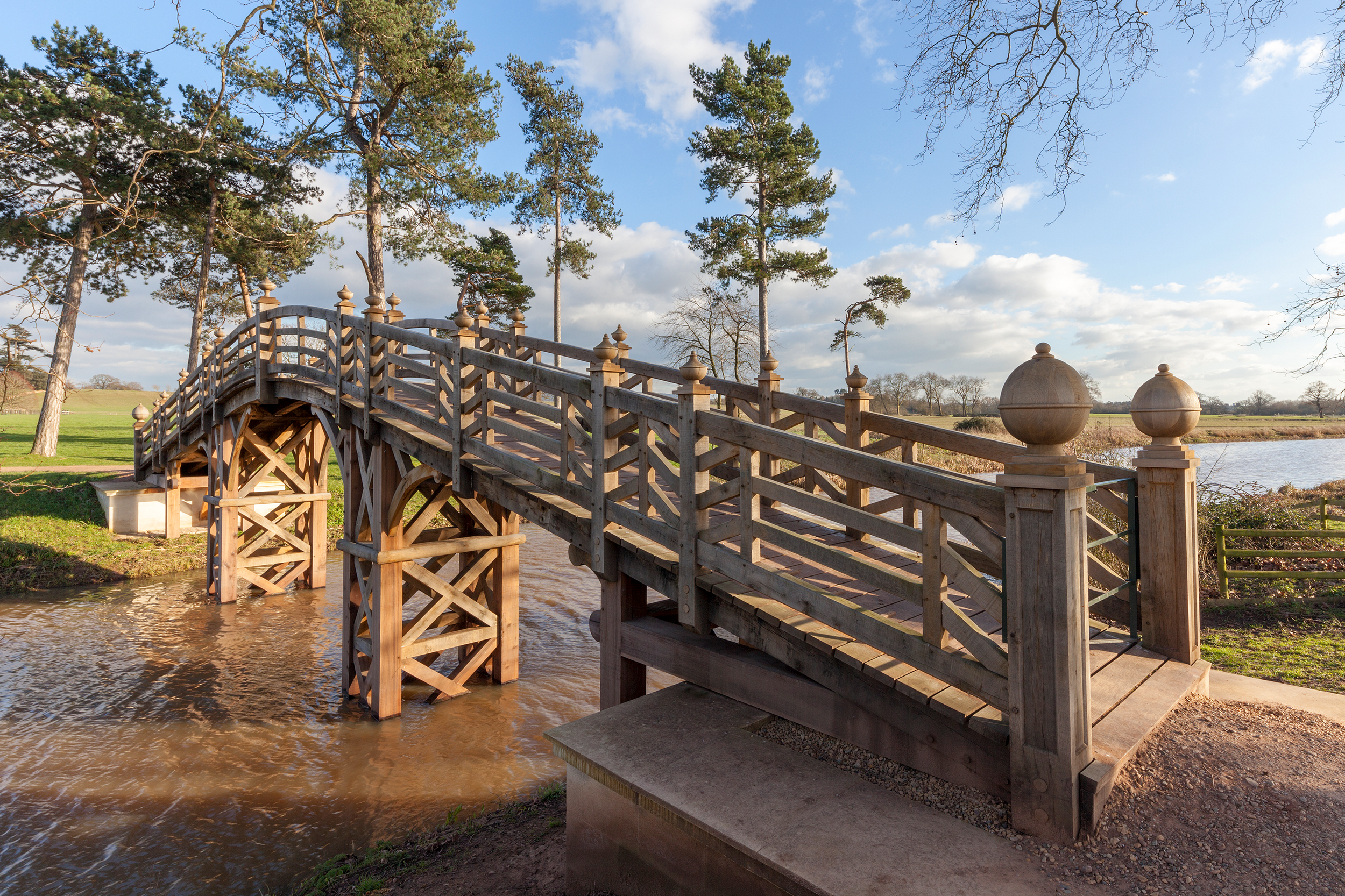 Croome Court Bridge 2_Retro.png
