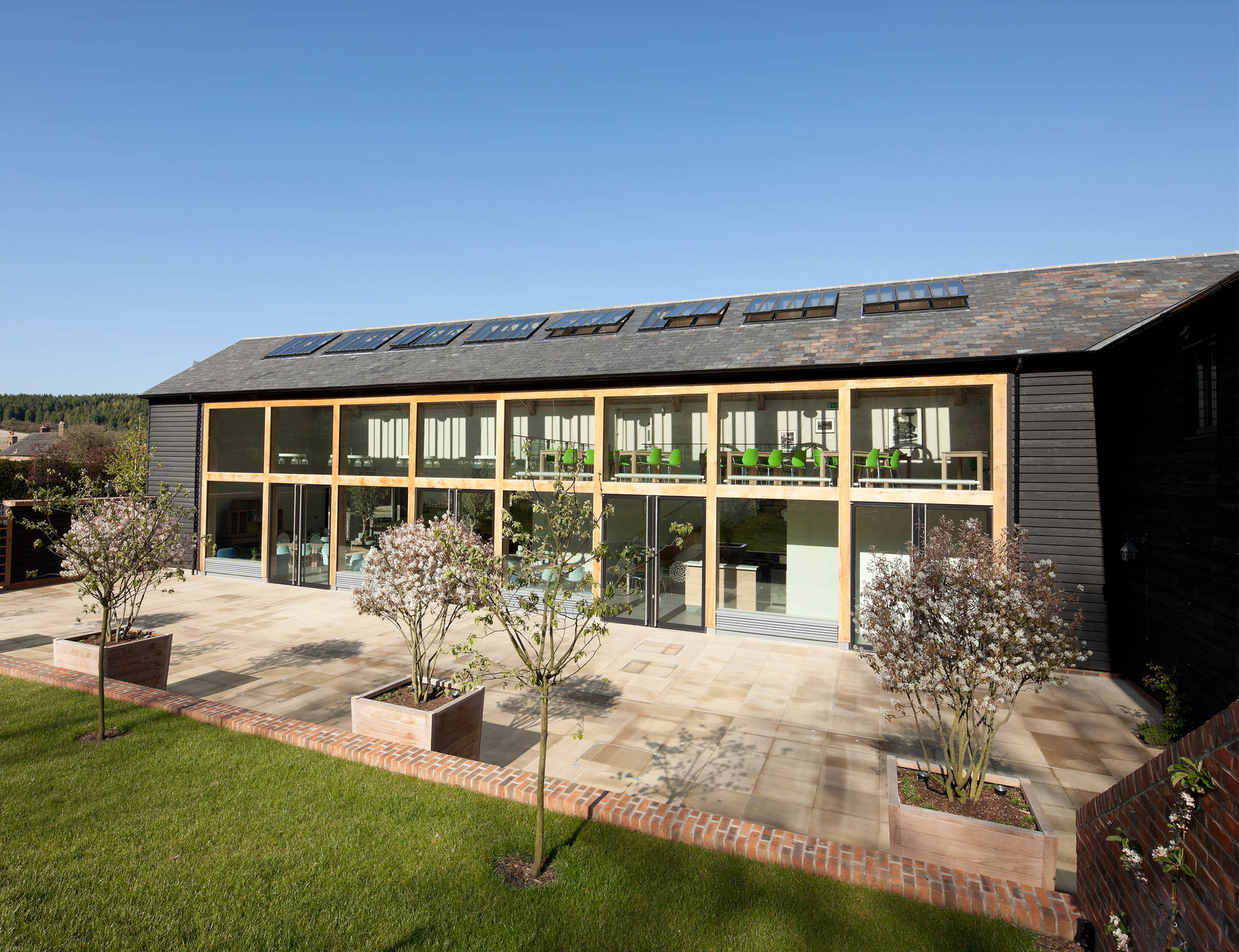 Stonor Arms_Cont.png