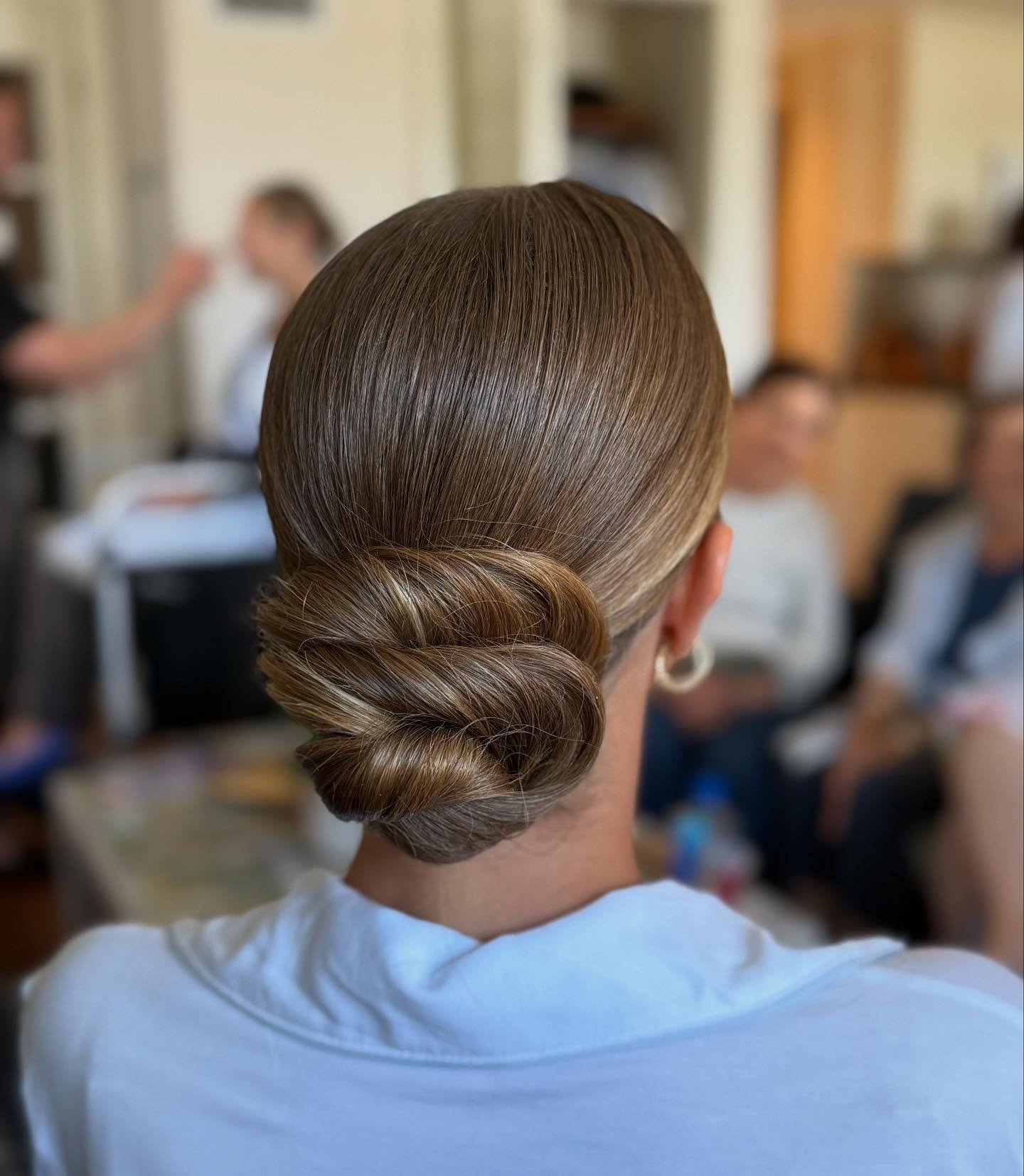 A beautiful way to end August! Jessie chose a clean, classic bun that was the perfect choice for a breezy oceanfront wedding 🌊✨

Hair by me for @alexandraangelonebridal 
@laurenwilsonevents 
@wentworthweddings