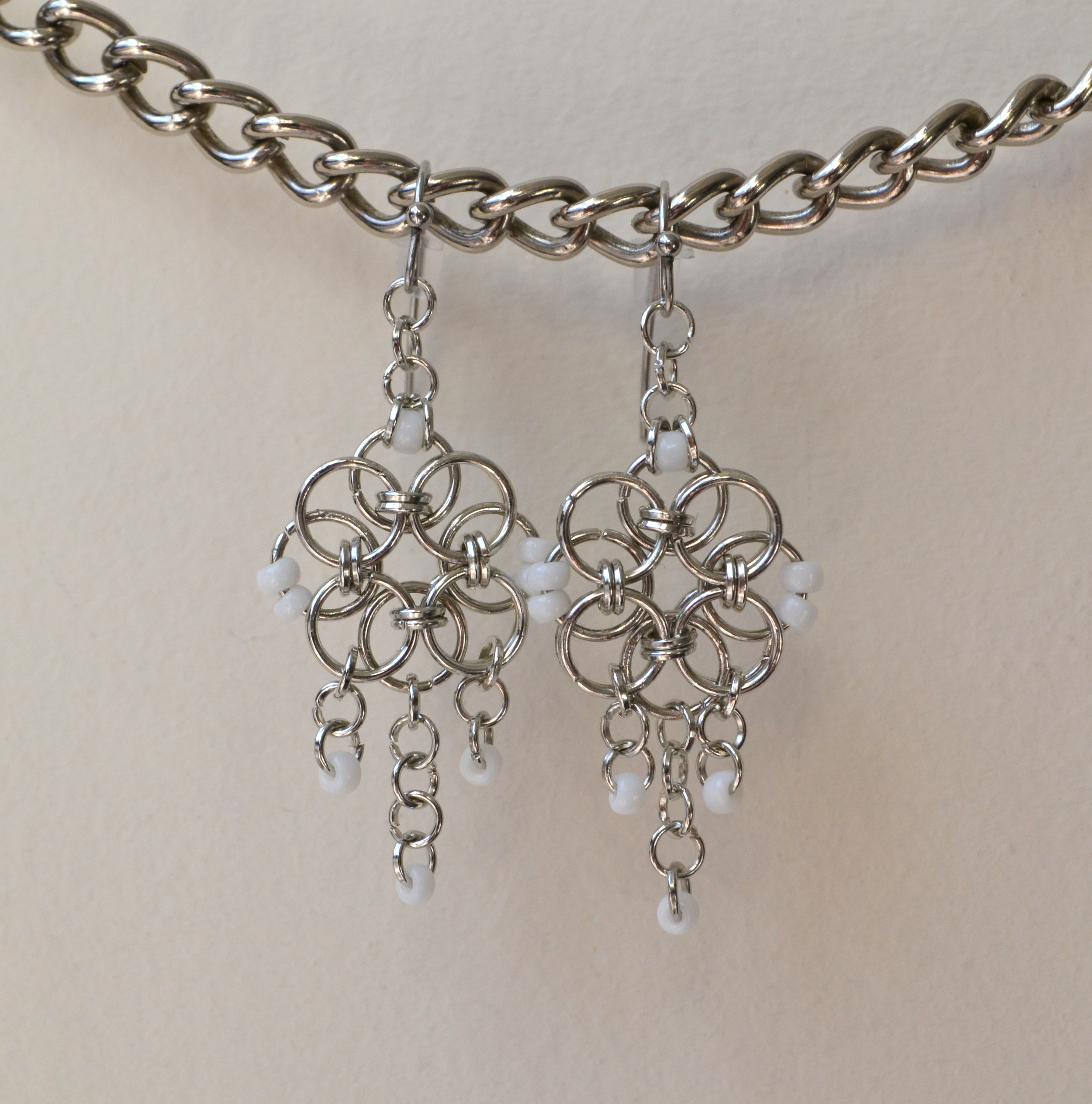 helm flower wht11.png