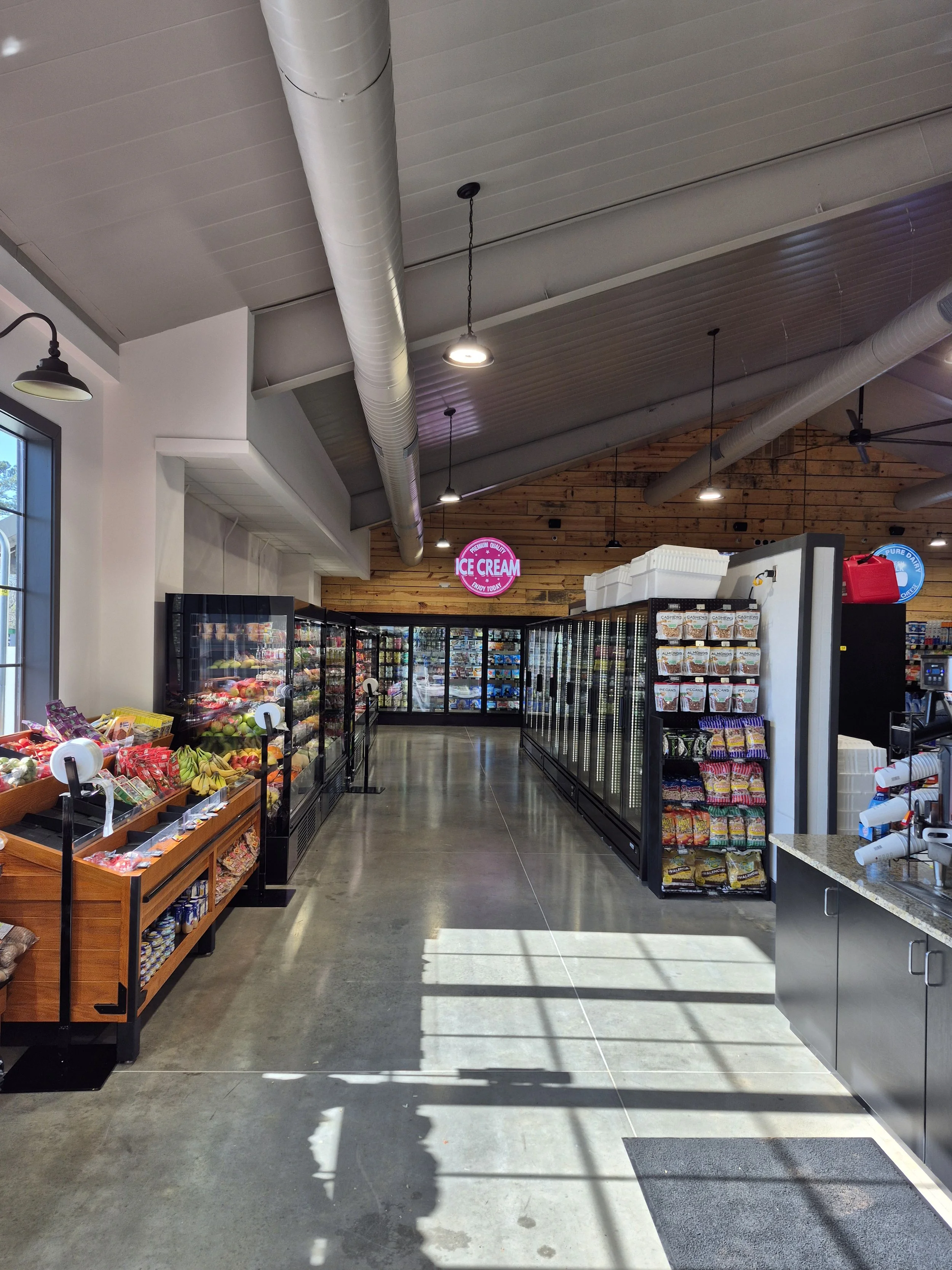 Ricky's - Eclectic, AL