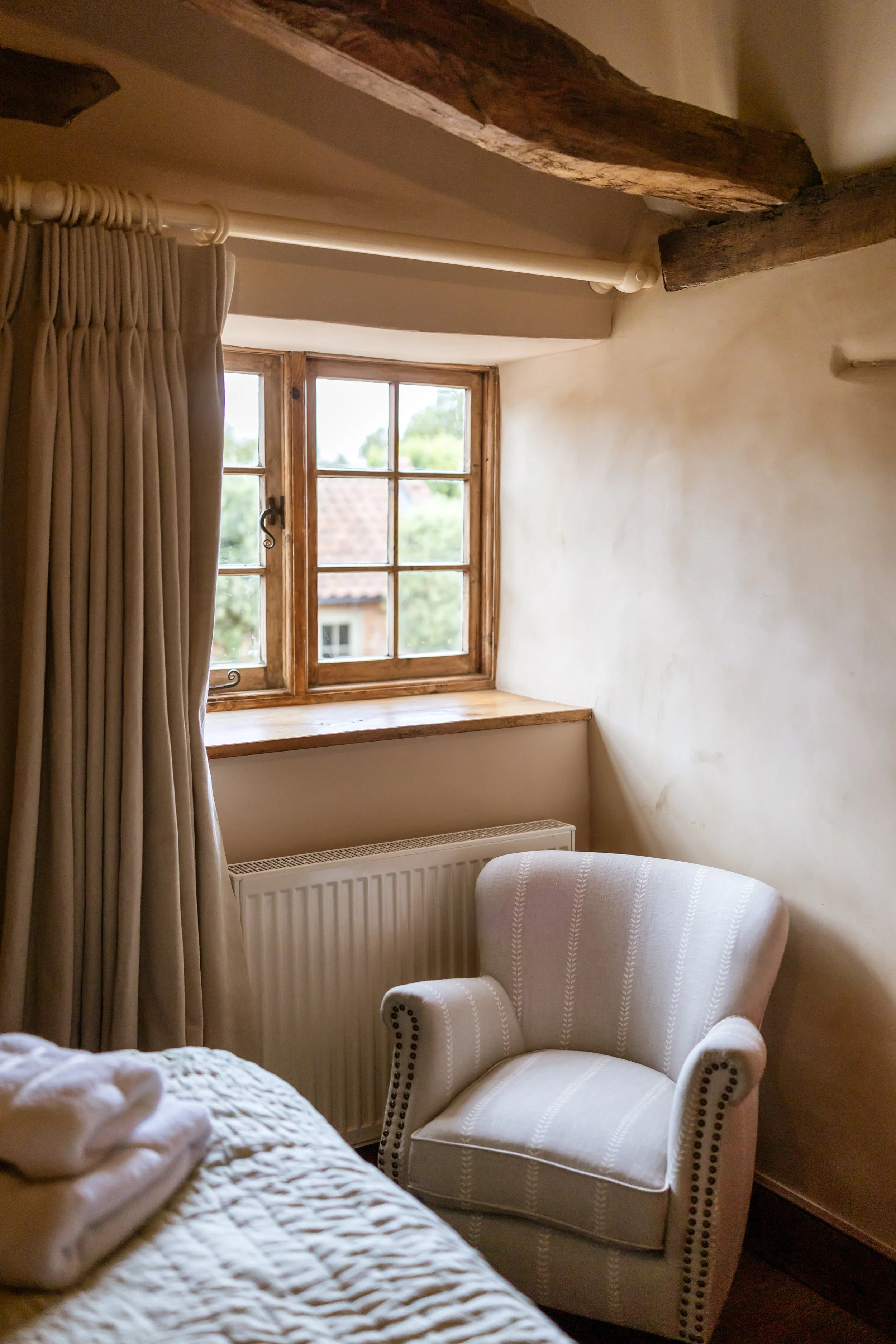 Robin Hood Cottage-23.jpg