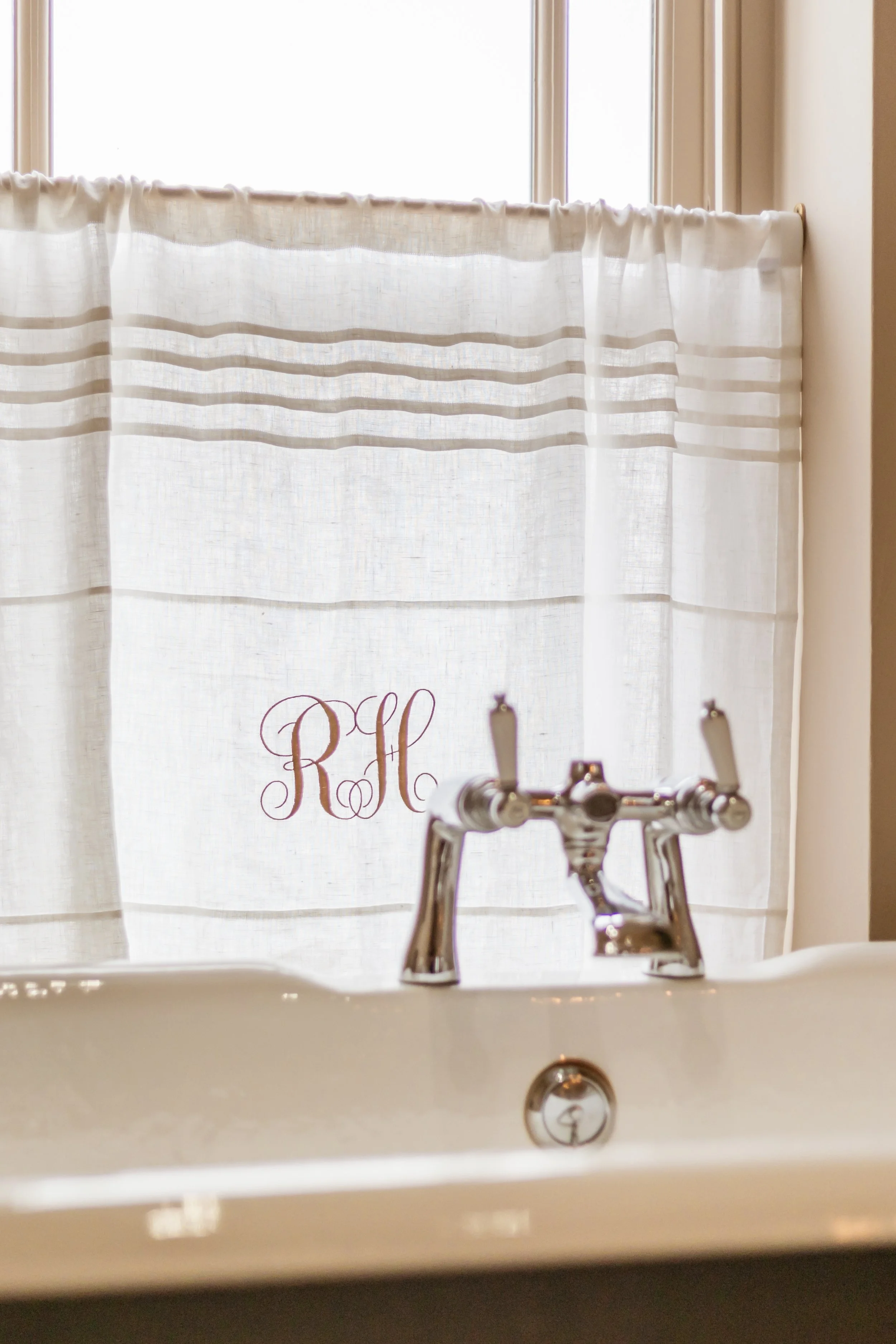 Robin Hood Cottage-13.jpg