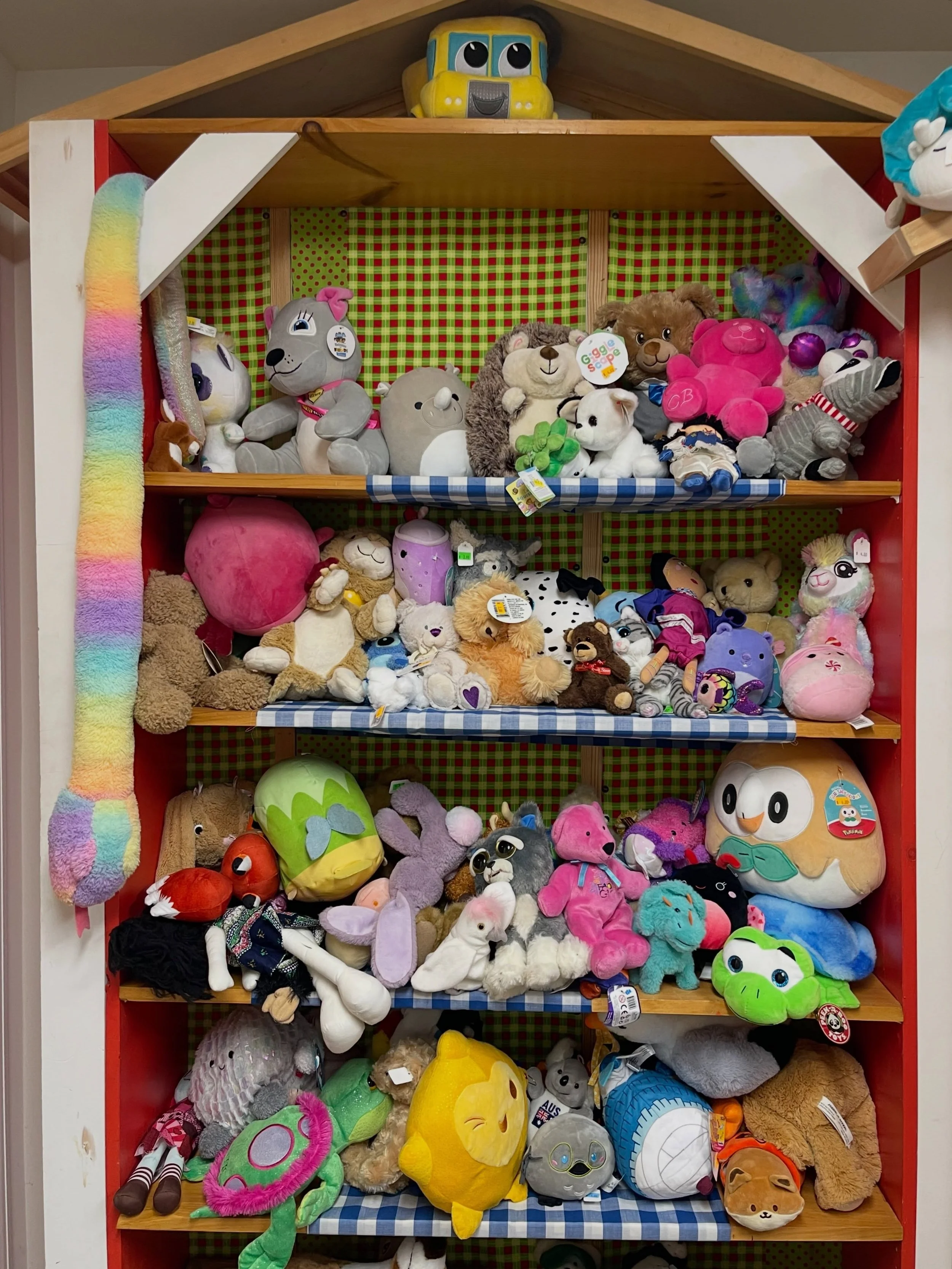 Doylestown Flash Sale!🧸🦴🪁 Today, our Doylestown store is having a flash sale on TOYS! All TOYS are 25% off! Come see what fun treasures are waiting for you. Plus, all PINK tags are 50% off this week as well. Pictured featured are from our Doylesto
