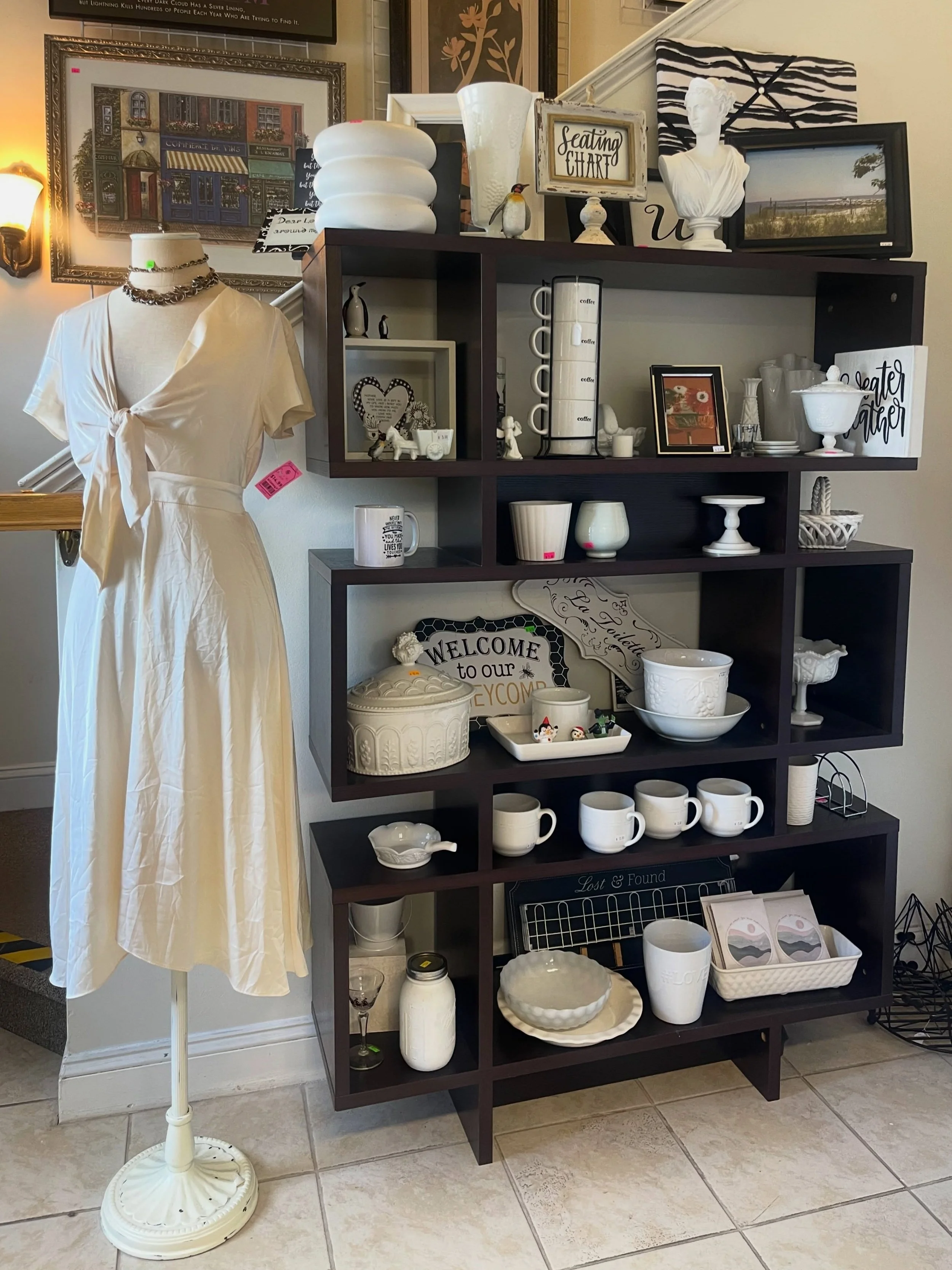 It&rsquo;s Double Point Monday✨you know what that means&hellip;earn DOUBLE the amount of points for every dollar you spend. There is so much to see at each of our four stores, so don&rsquo;t miss out on finding Good Stuff at a GREAT price! 

All YELL