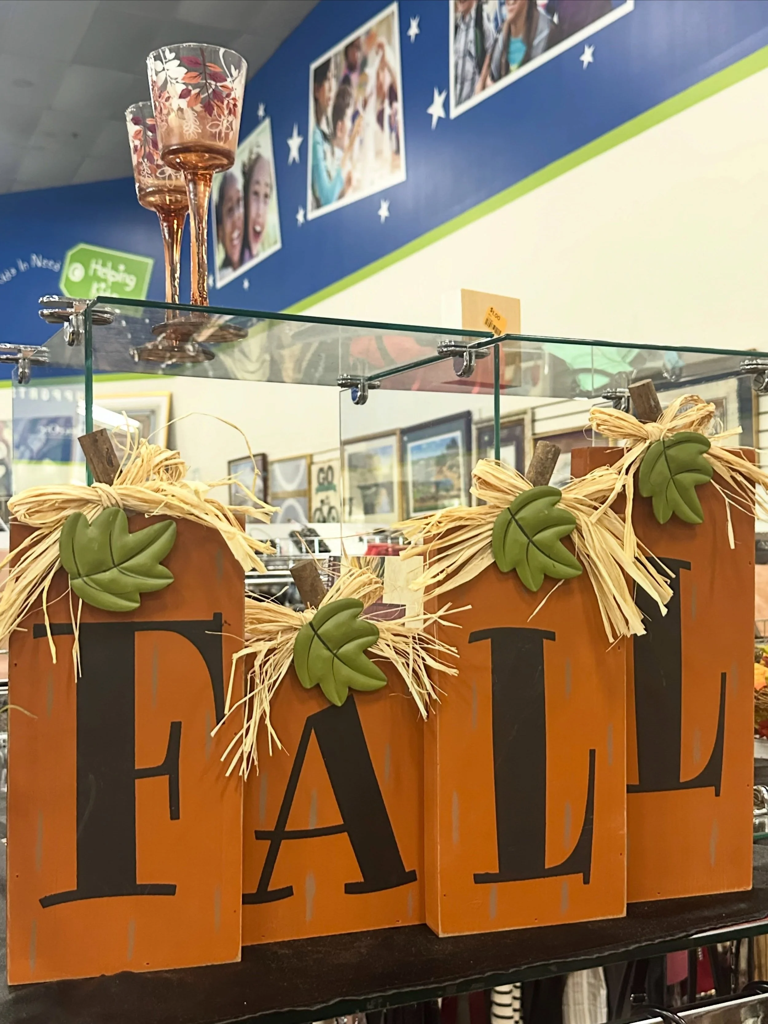 From home decor to clothing we have all the fall necessities! Stop in today and see what you can find! 

#fallvibes #autumn #buckscounty #nonprofits #thrift
