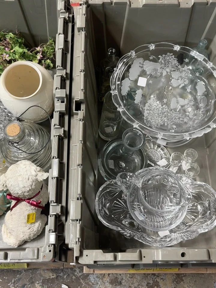 Everyday our team works hard to continuously put out new items! Our process includes many different steps and takes lots of intent and care! 

#thrift #buckscounty #behindthescenes #nonprofitorganization