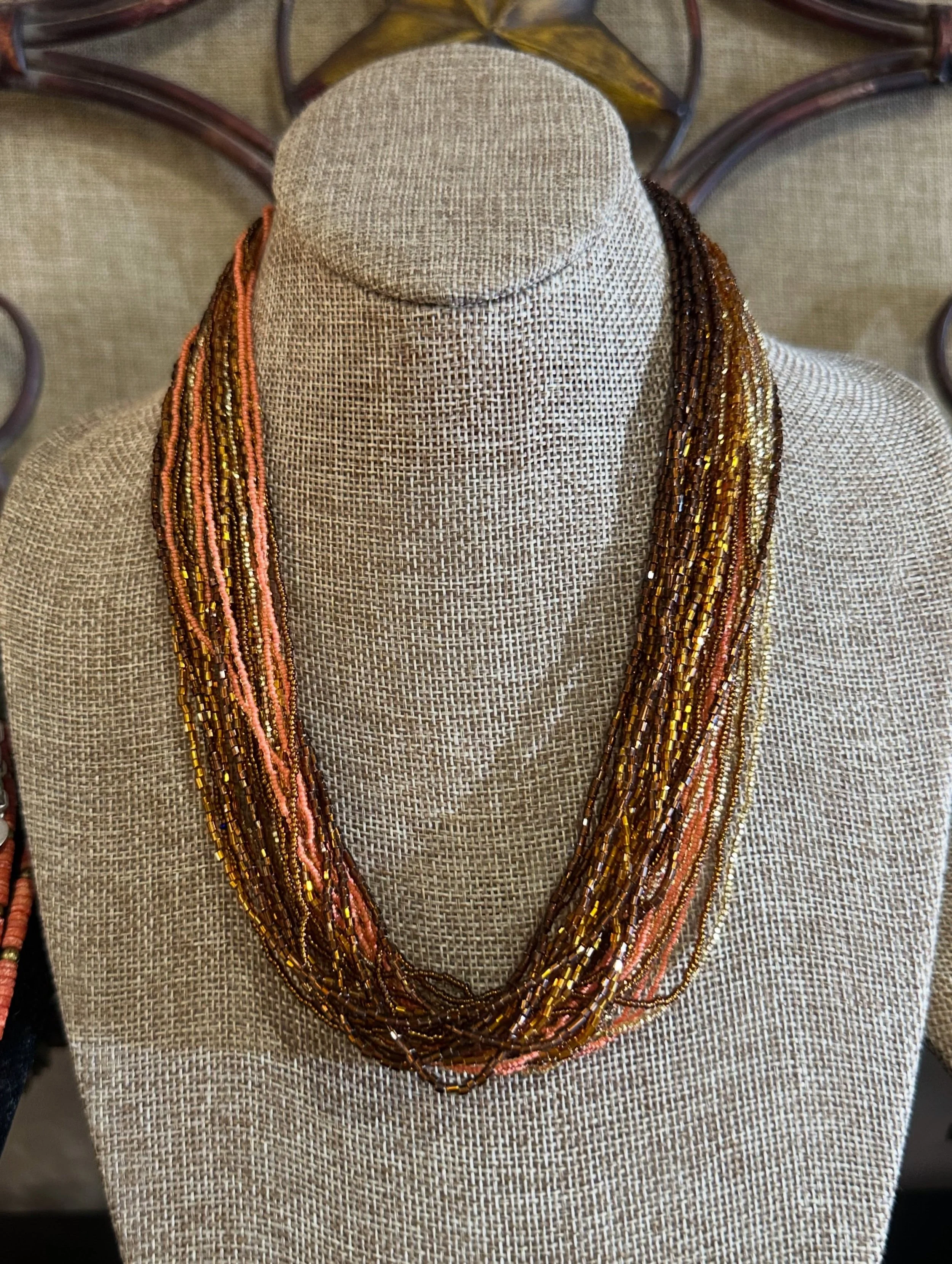 Happy Wednesday! This weeks color tag sale is ORANGE! Don&rsquo;t miss out on these amazing sales! 

#buckscounty #sale #nonprofitorganization