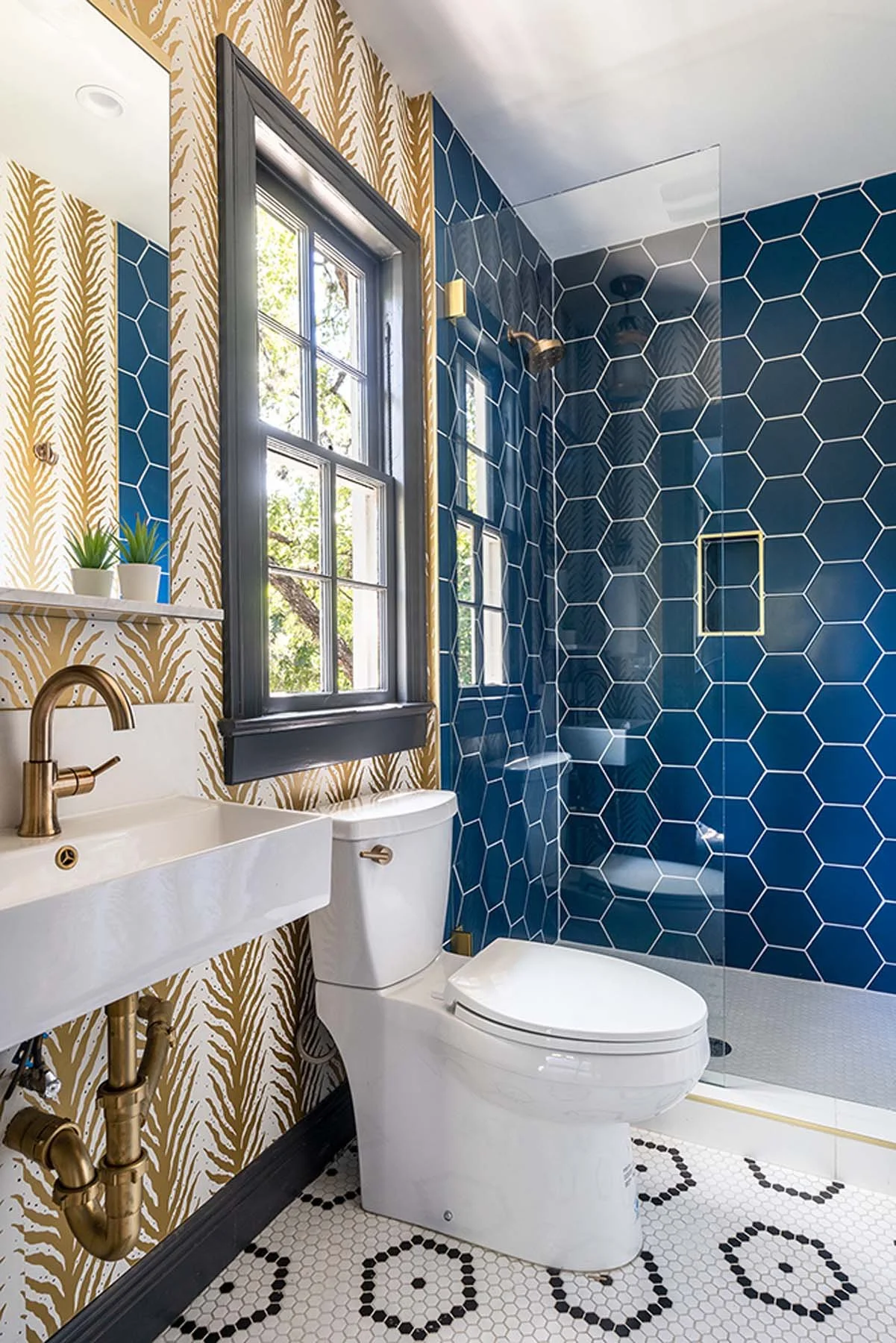 Christen-Ales-Interior-Design-Austin-Short-Term-Rentals18.jpg
