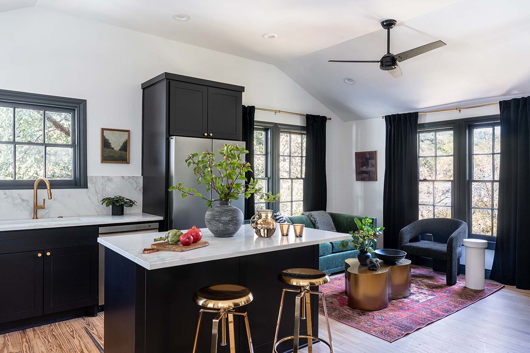 Christen-Ales-Interior-Design-Austin-Short-Term-Rentals4.jpg
