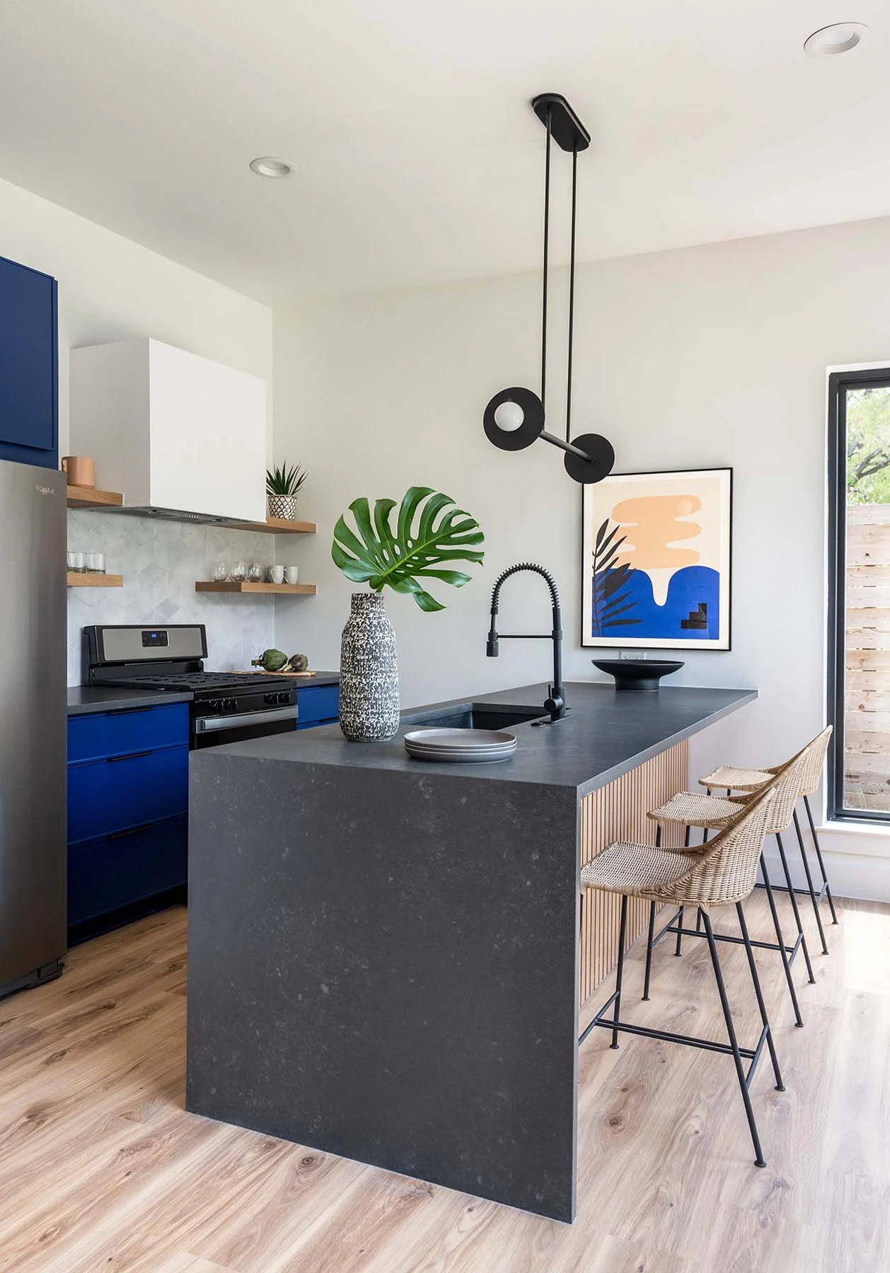 Christen-Ales-Interior-Design-Austin-Short-Term-Rentals16.jpg