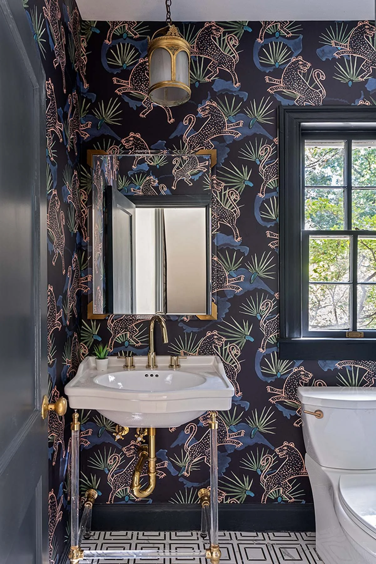 Christen-Ales-Interior-Design-Austin-Short-Term-Rentals9.jpg