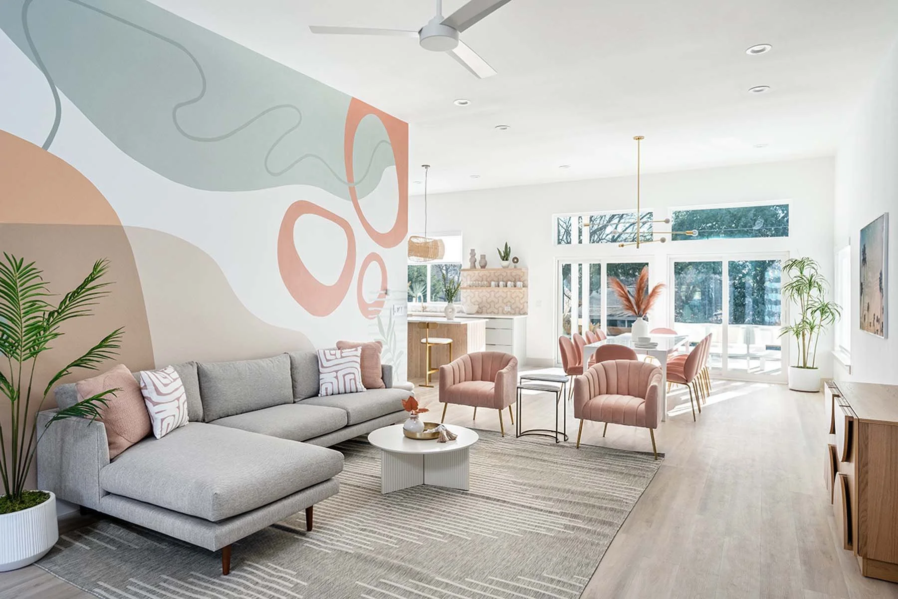 Christen-Ales-Interior-Design-Austin-Short-Term-Rentals1.jpg