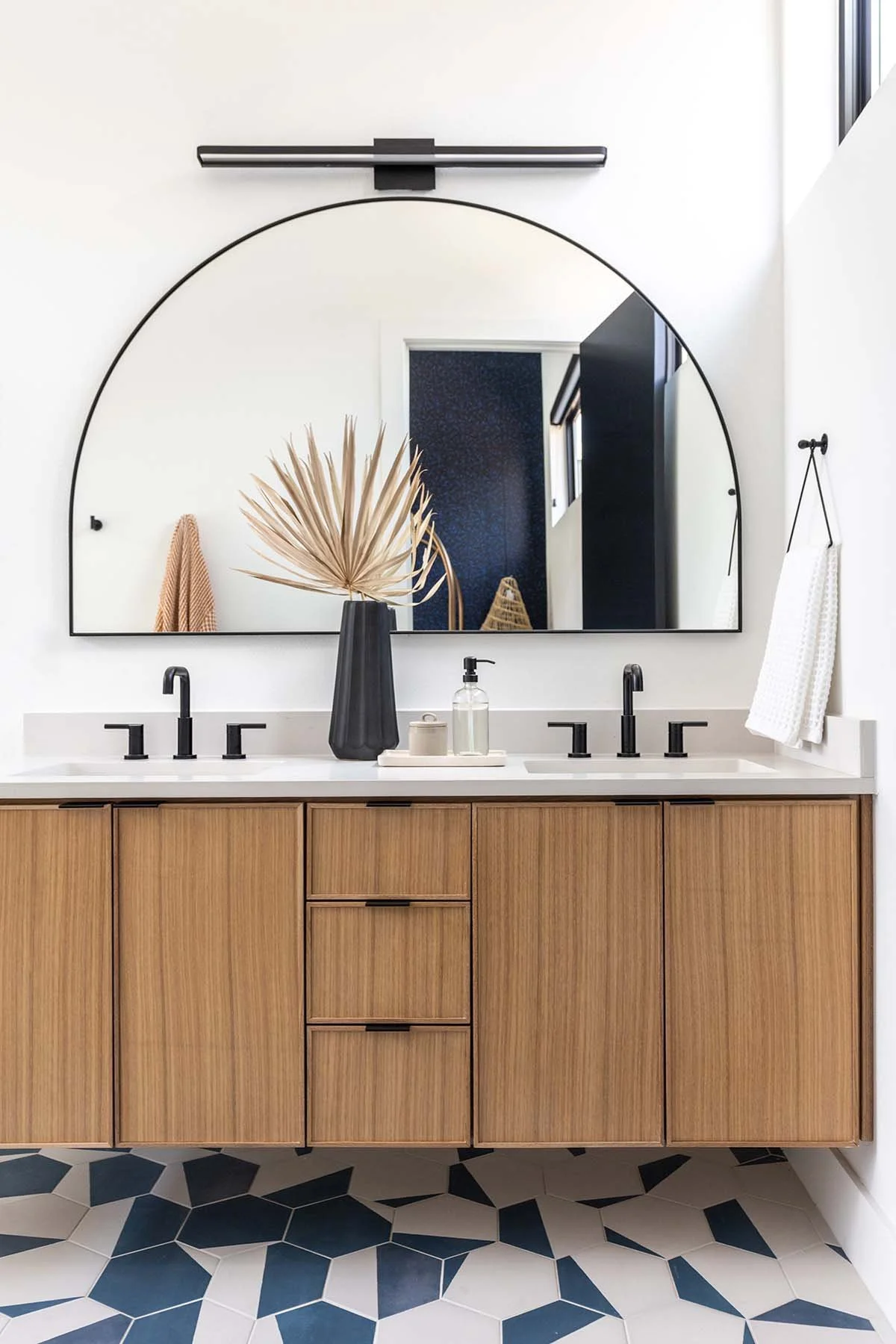 Christen-Ales-Interior-Design-Austin-Short-Term-Rentals6.jpg