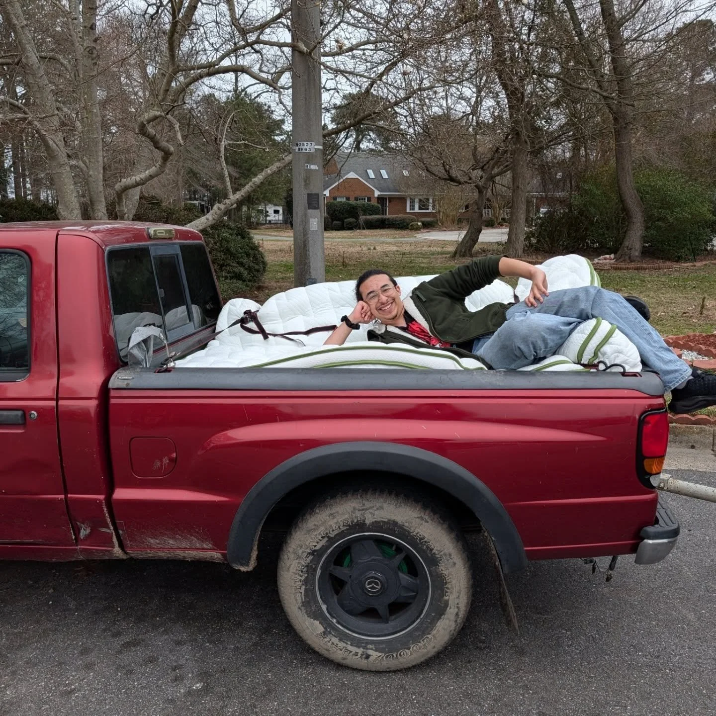 Q had a great time moving a mattress and more for a client in need!