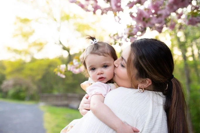 One of my fave Spring photo spots 🌸
Very few remaining session dates available for April and May. Book now if you are interested 🤗