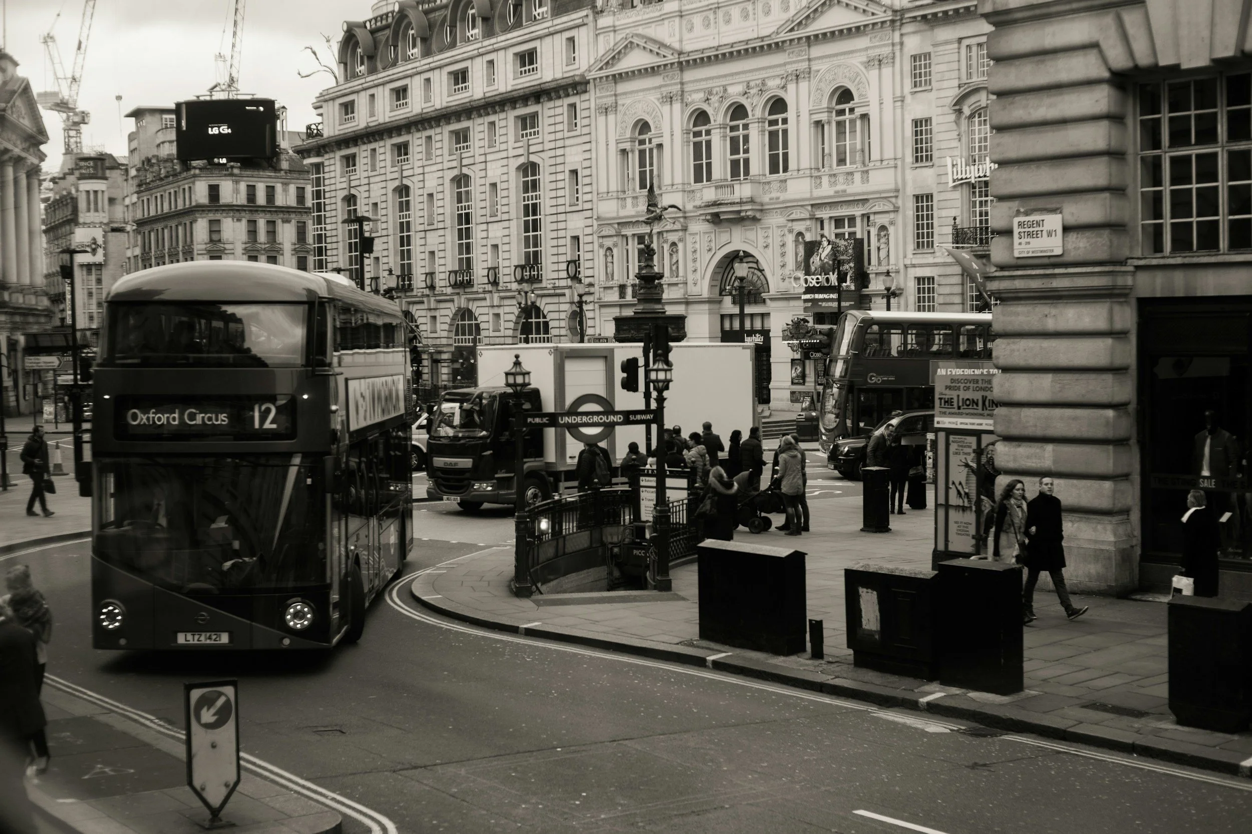 Contrat de travail en anglais : ce que risque vraiment l'employeur en France