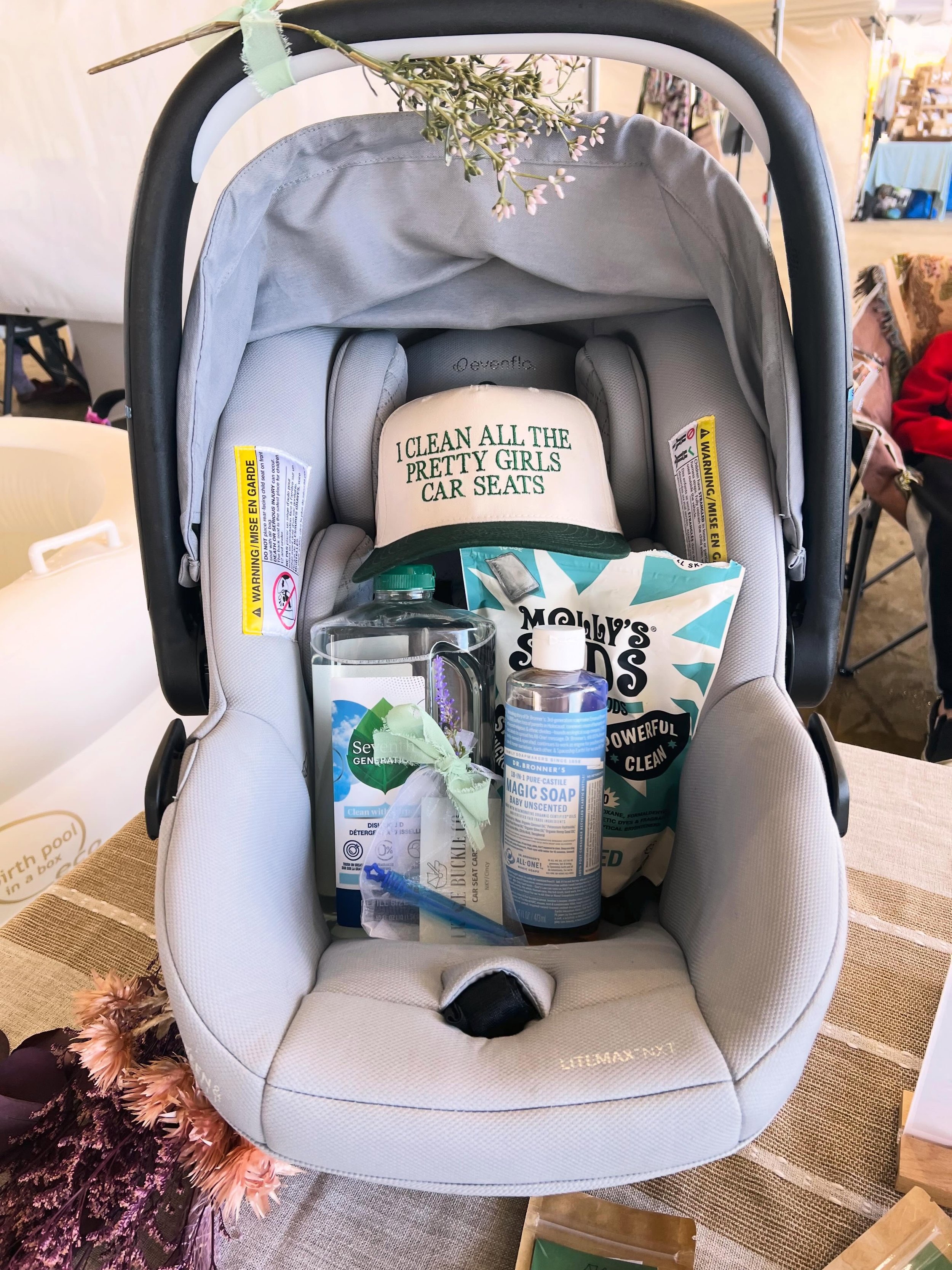 Still processing what an amazing weekend at Cincy Crunchy Fest was for Little Buckle Co.￼ 💚🌻

So many new connections, conversations, supportive parents, fellow small businesses, and genuinely good people. It was one of those weekends that makes yo