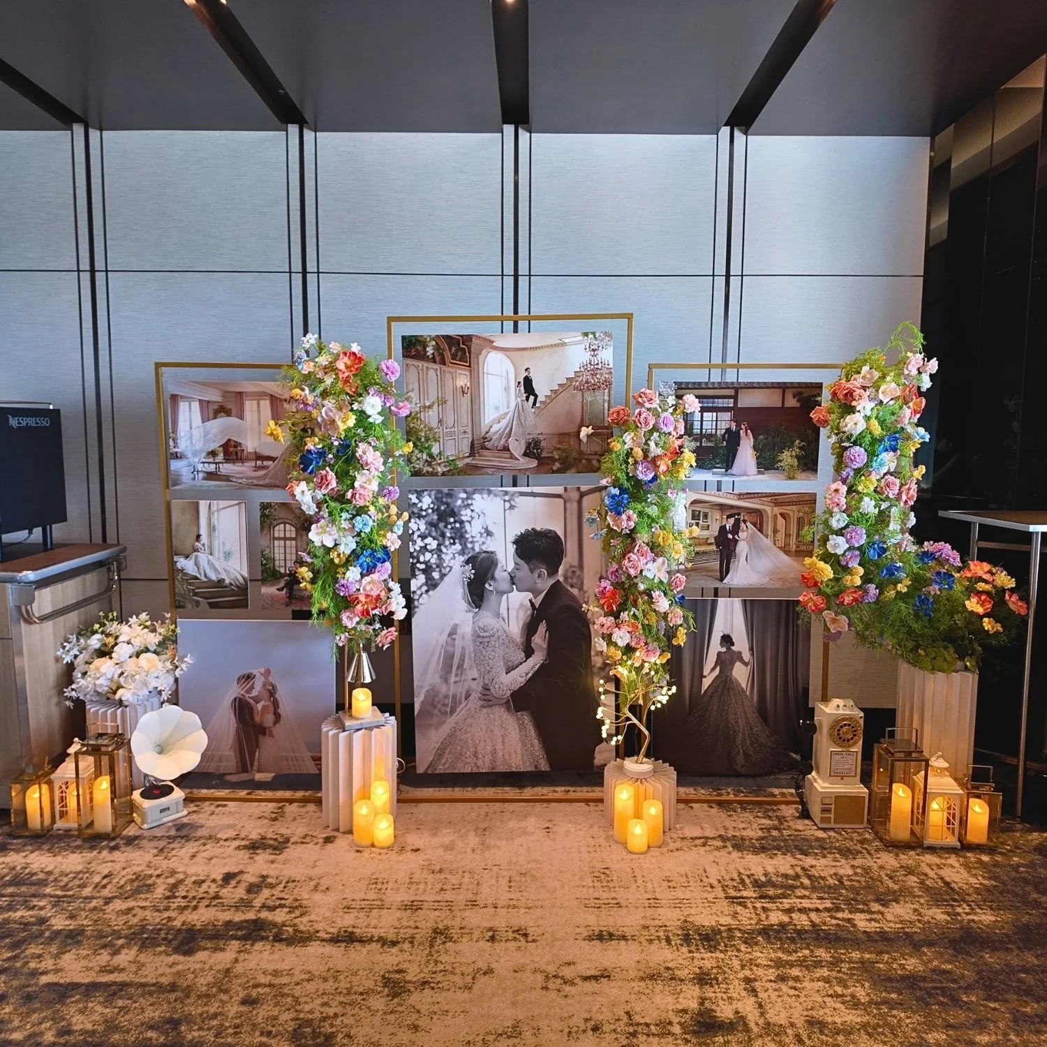 Signature Frames (11 themed)