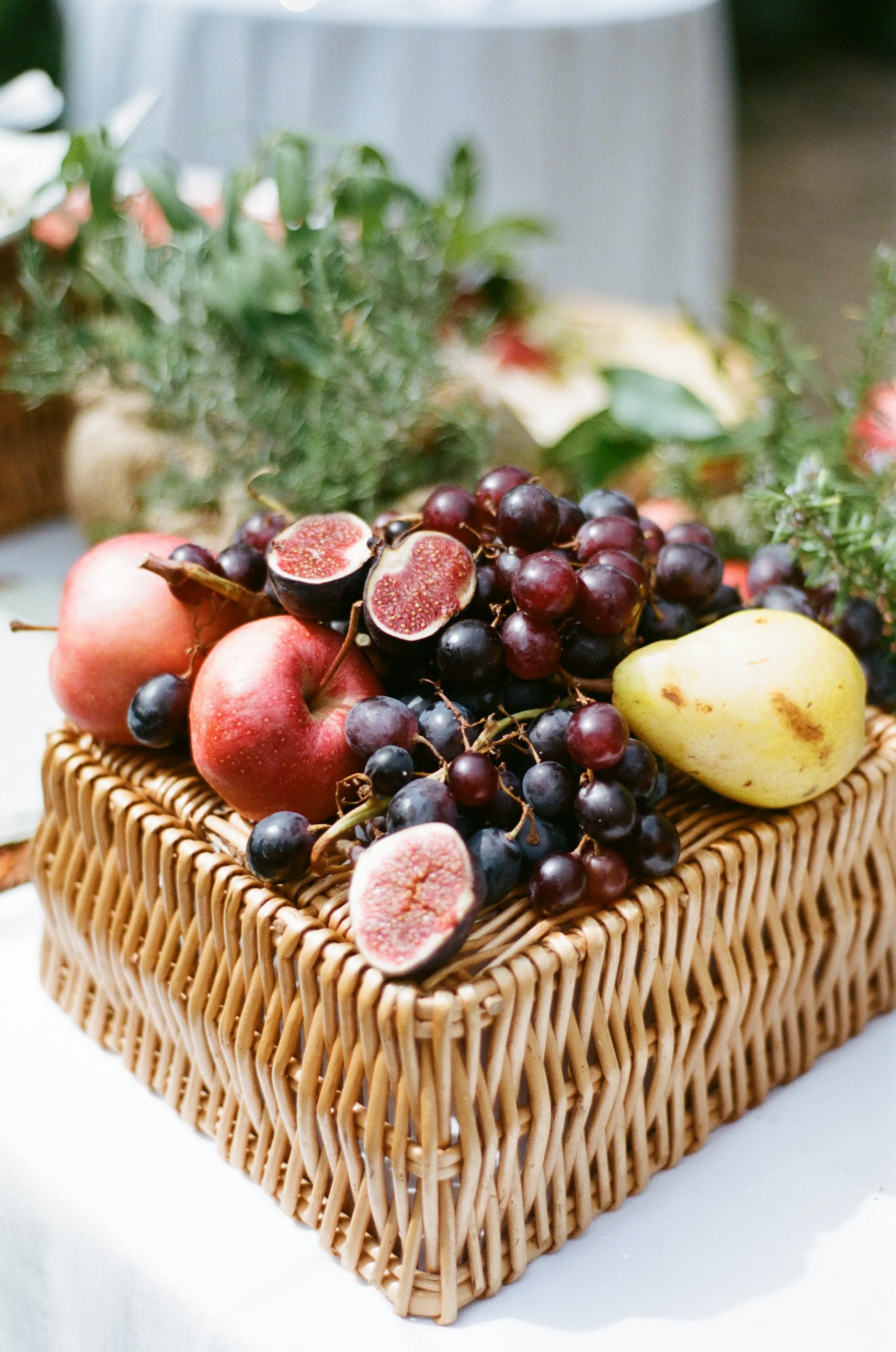 tuscan wedding details fruit table villa montanare